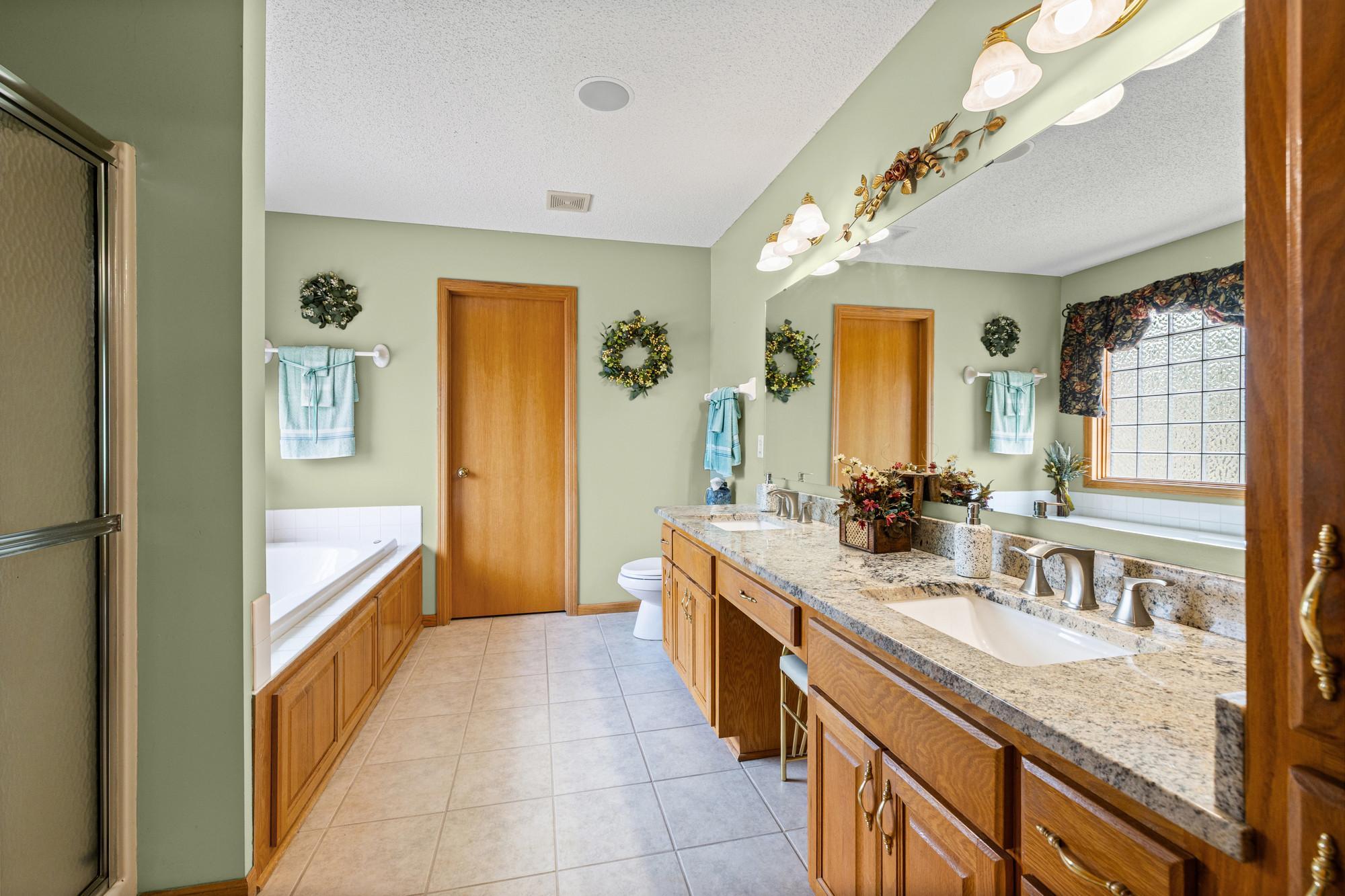 12101 Jasper Lane Property Photo 33