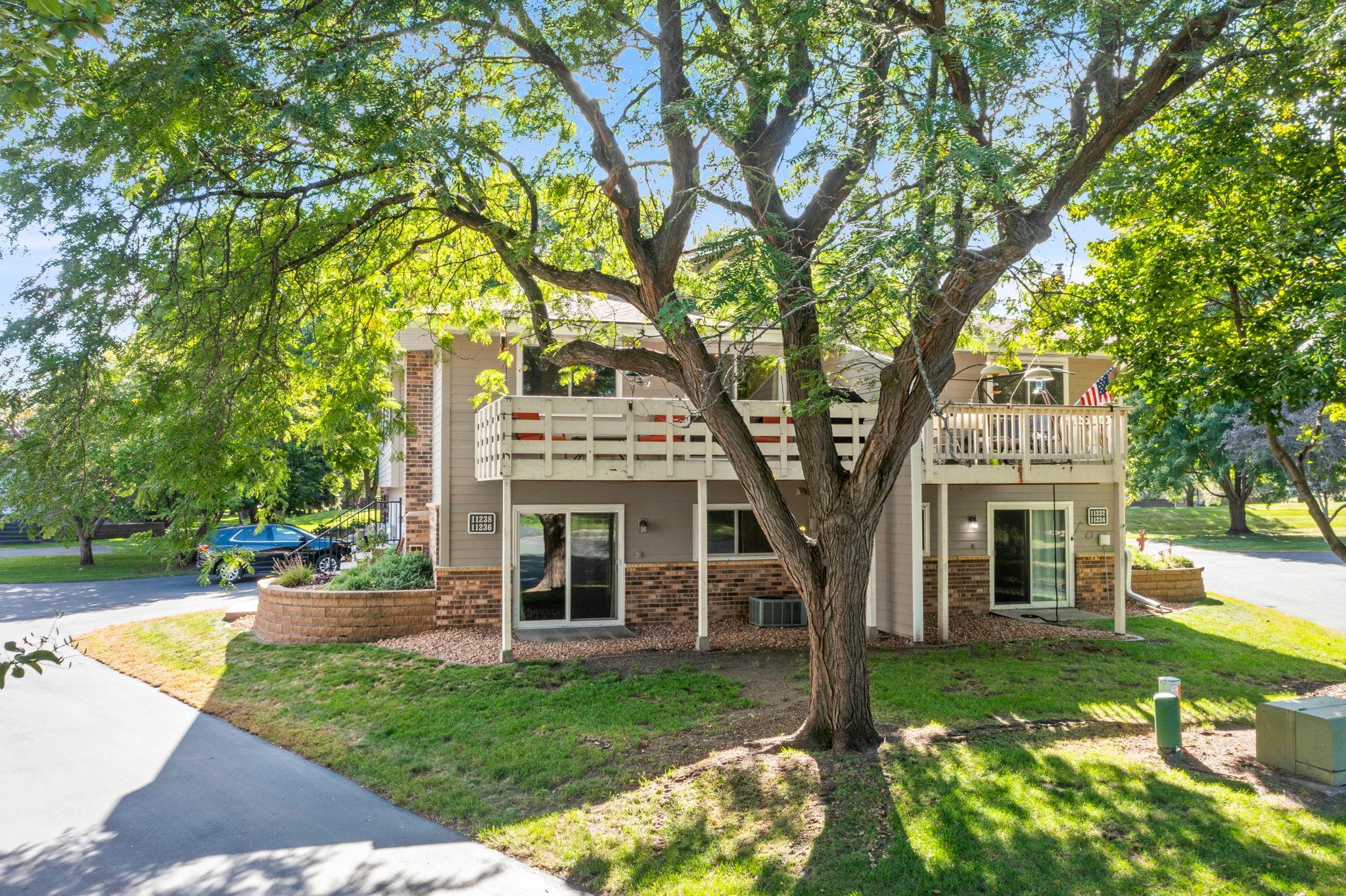 11236 Vessey Circle Property Photo 4