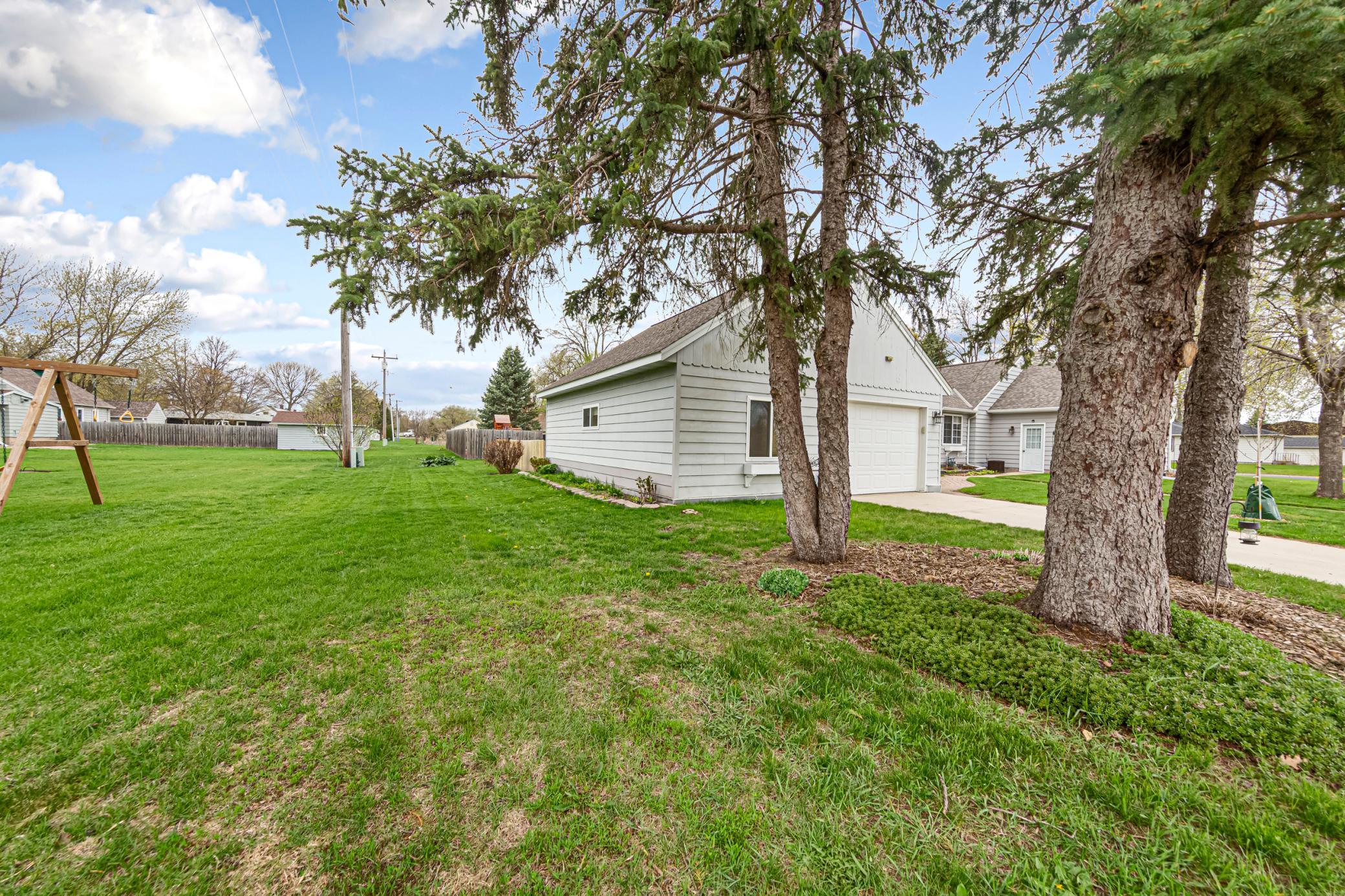 302 W Douglas Street Property Photo 48