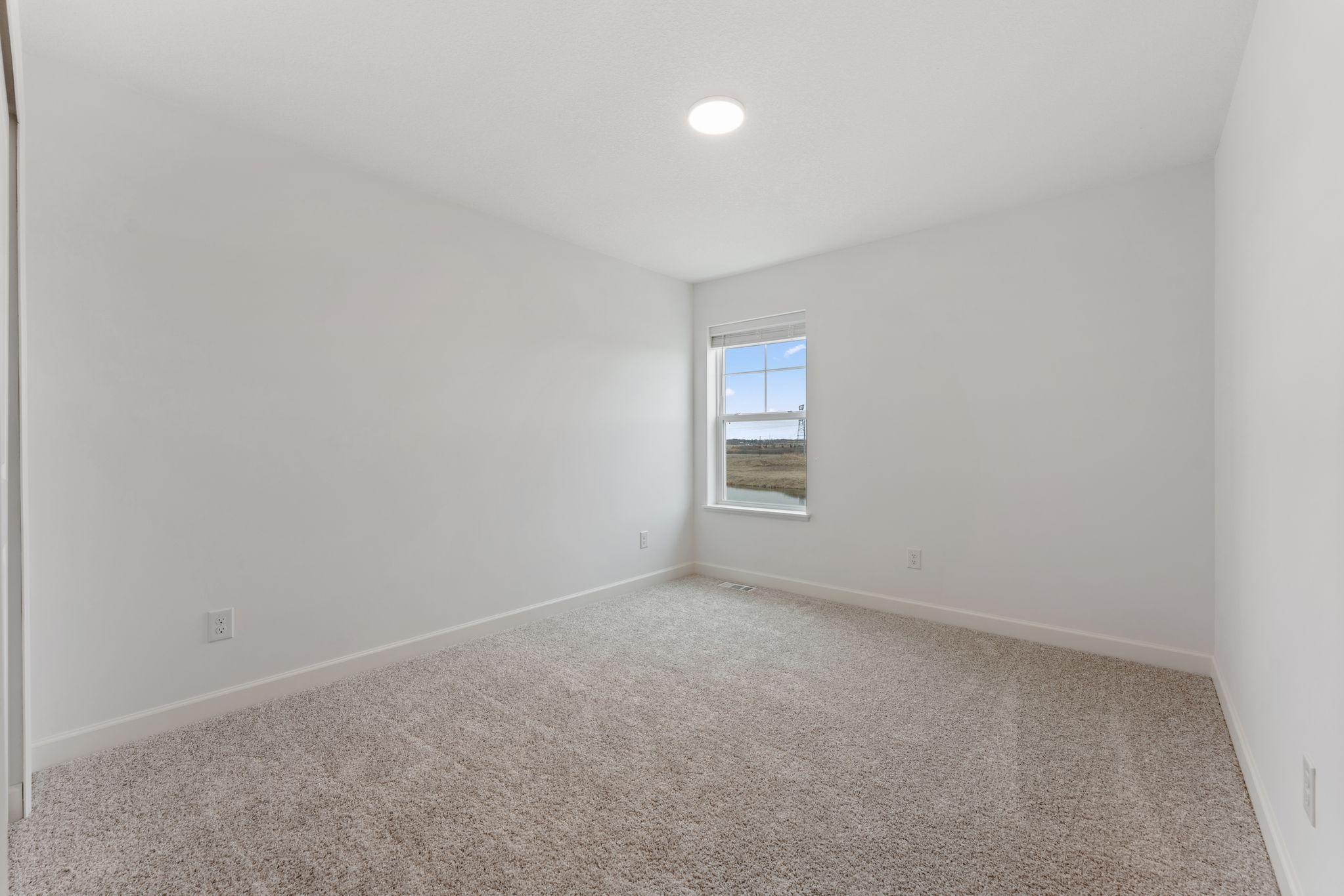 10549 Harbor Lane N Property Photo 15