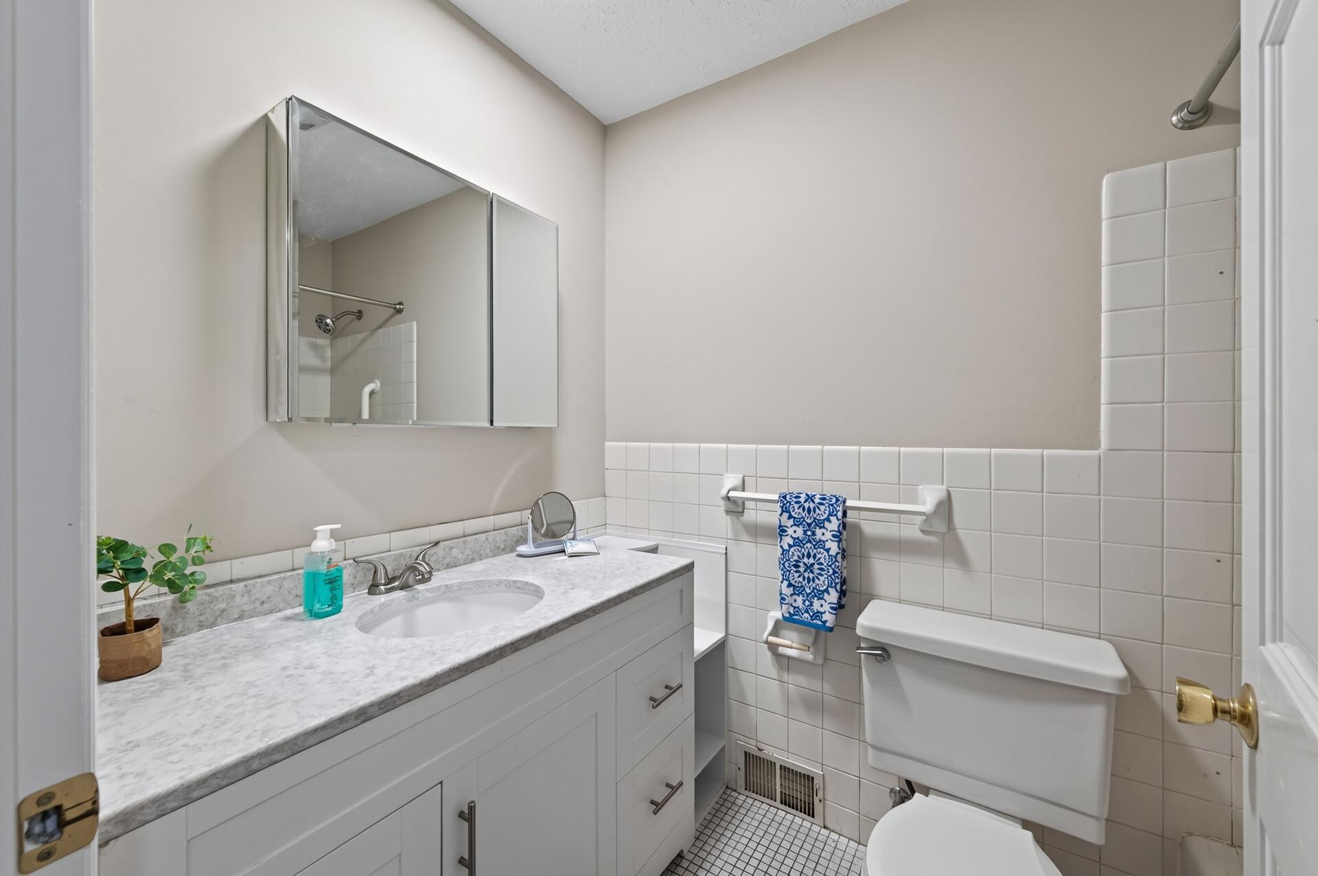 13400 Orchard Road Property Photo 24