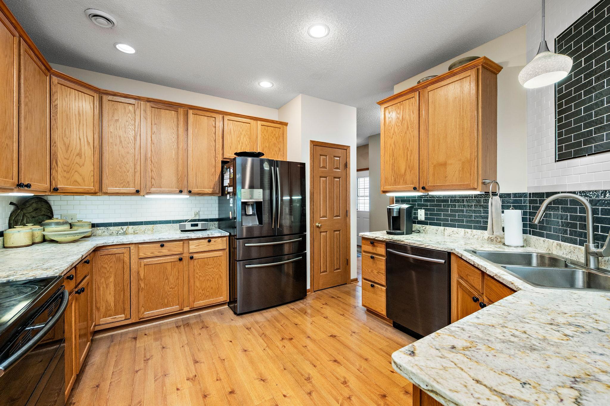 16303 70th Avenue N Property Photo 6