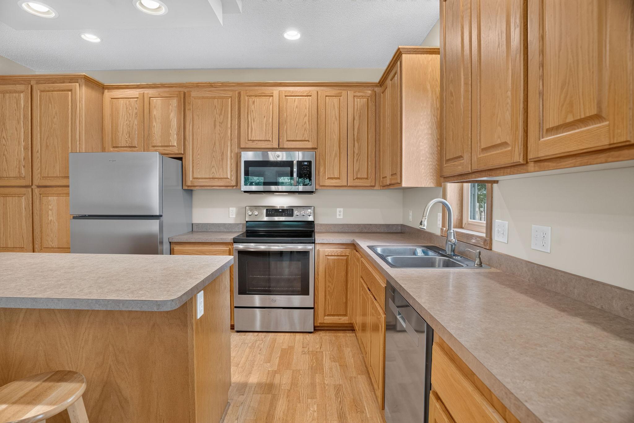 658 4th Avenue Nw Property Photo 19