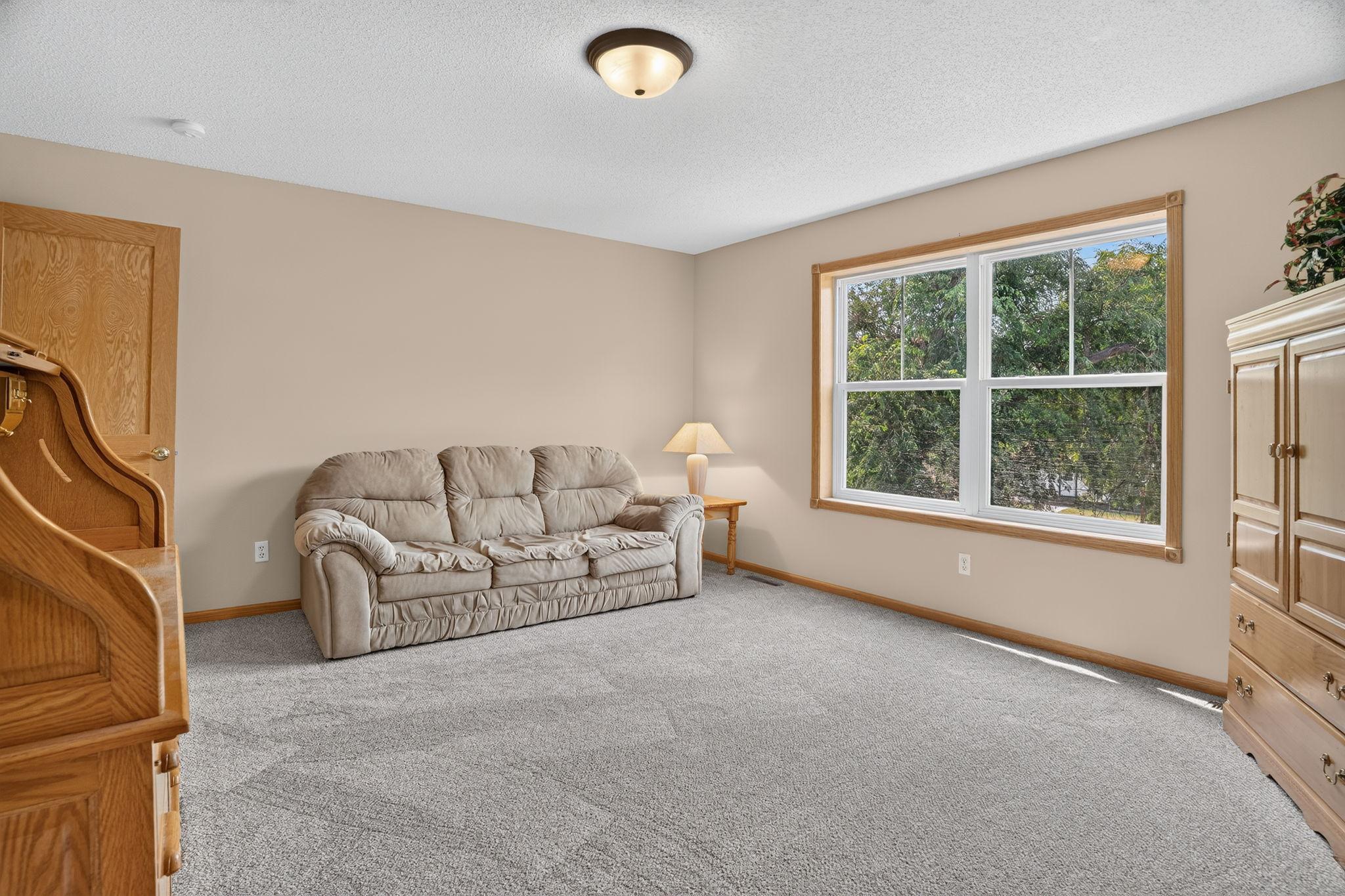 658 4th Avenue Nw Property Photo 38