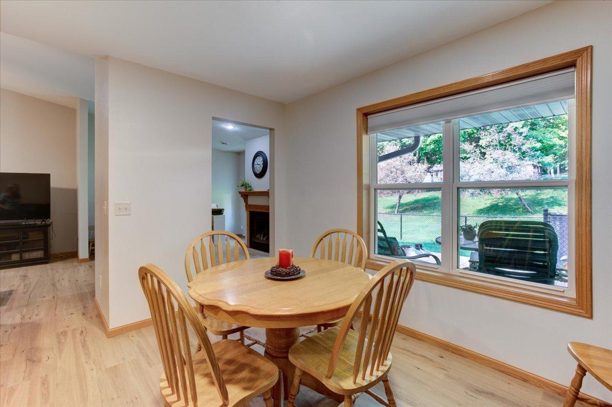 1038 Syme Avenue C Property Photo 24