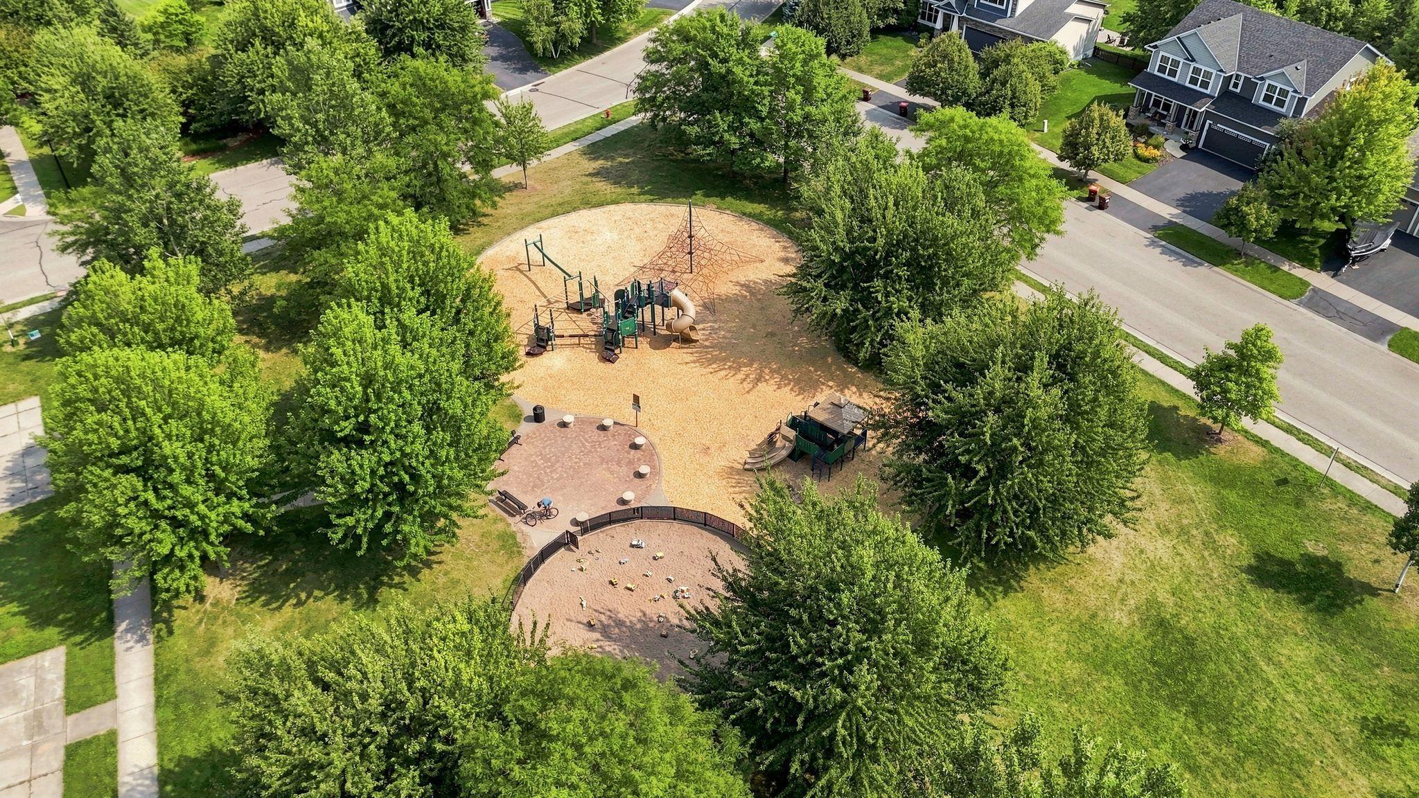 3613 Windmill Curve Property Photo 63