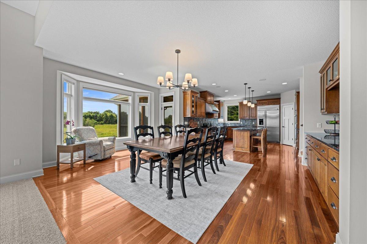 10614 Maple Boulevard Property Photo 17