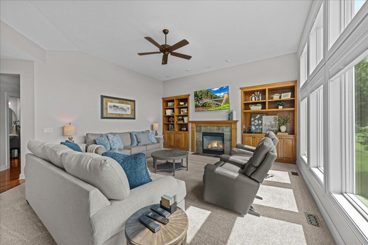 10614 Maple Boulevard Property Photo 20