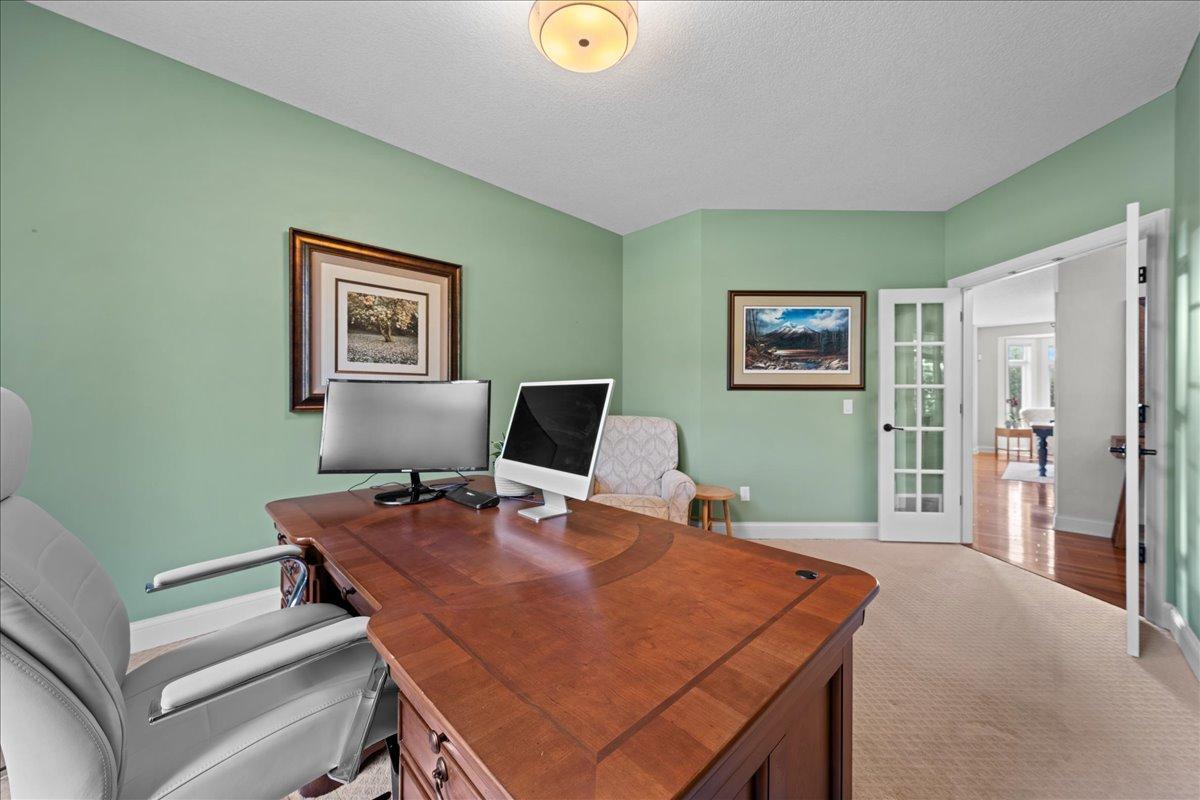10614 Maple Boulevard Property Photo 21