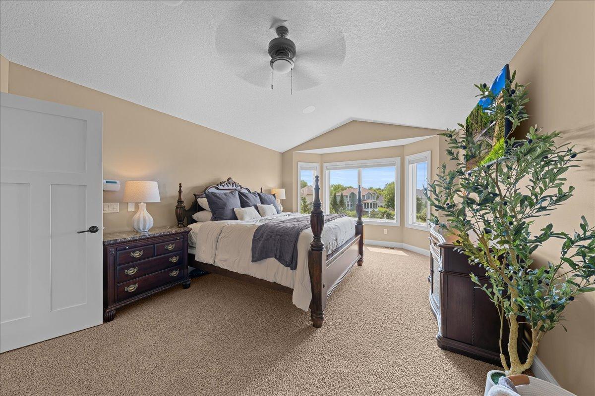 10614 Maple Boulevard Property Photo 29