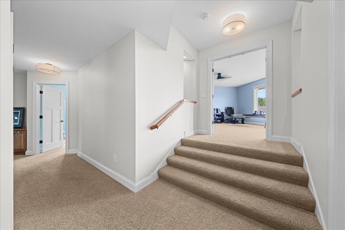 10614 Maple Boulevard Property Photo 35