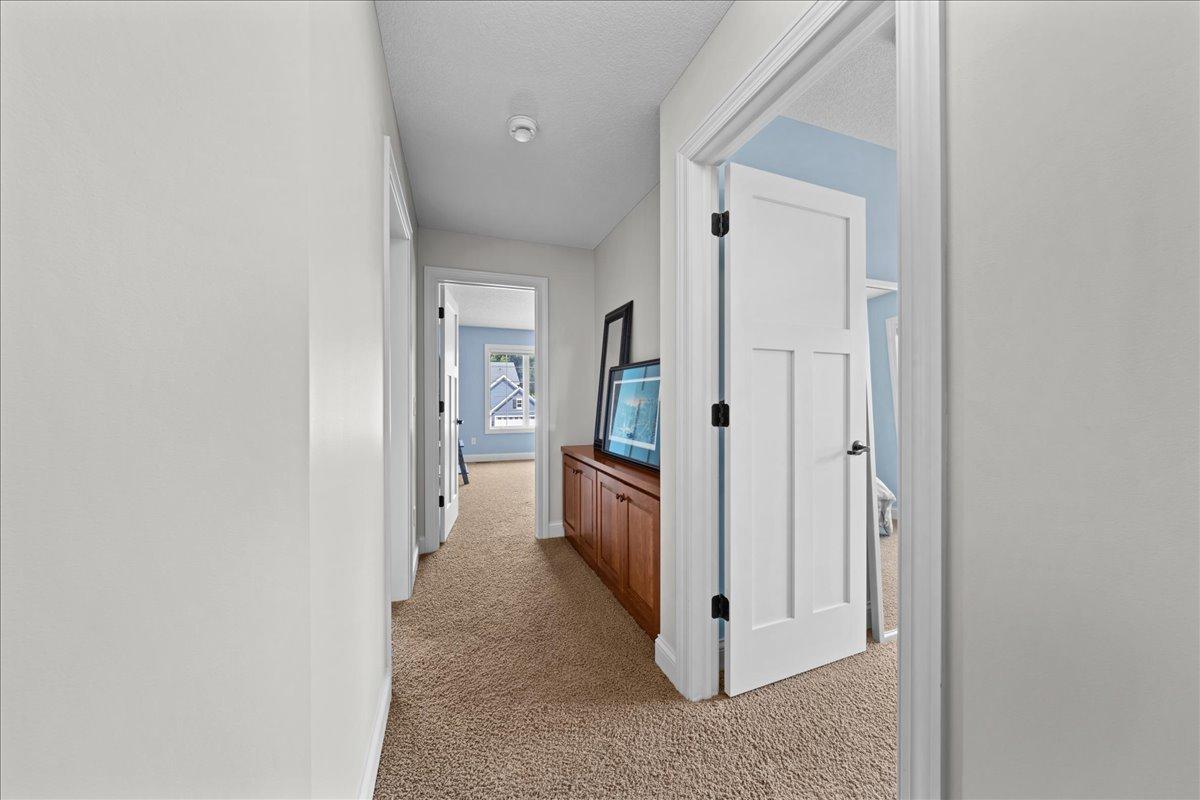 10614 Maple Boulevard Property Photo 38