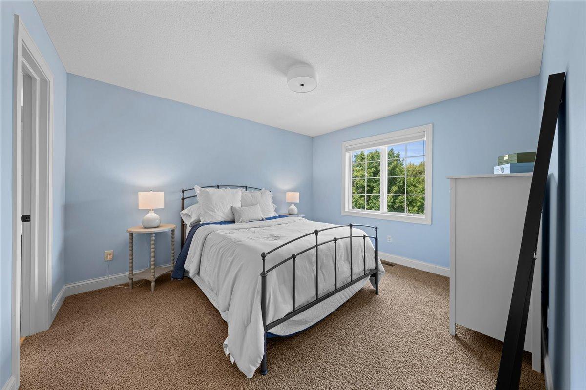 10614 Maple Boulevard Property Photo 44
