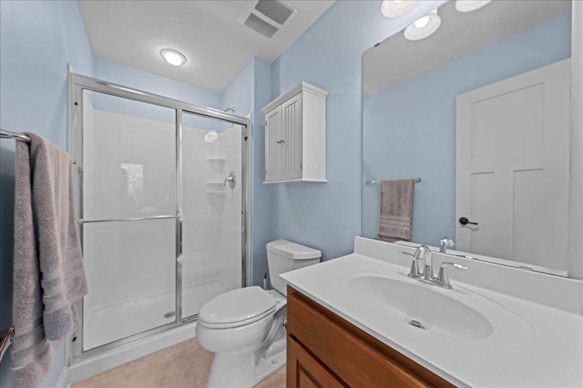 10614 Maple Boulevard Property Photo 46