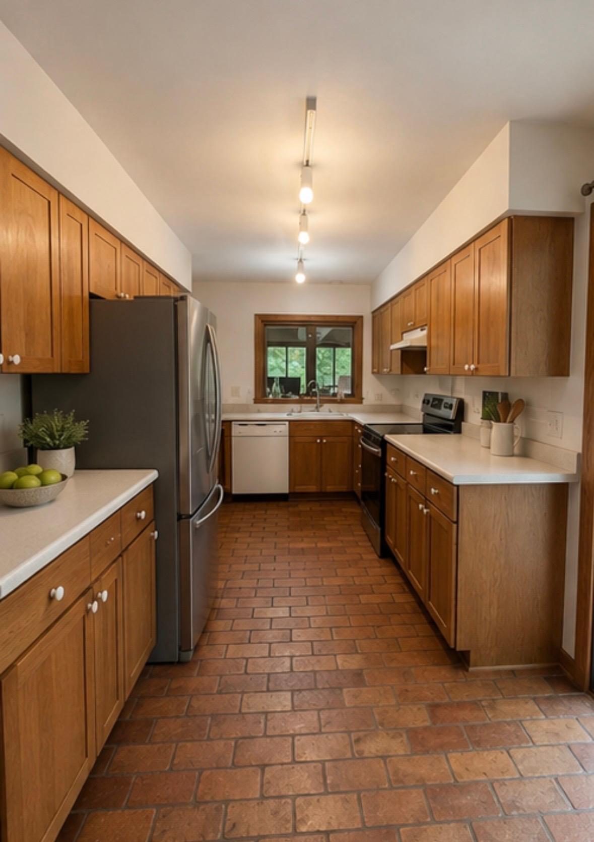 33952 County Highway 2 Property Photo 9