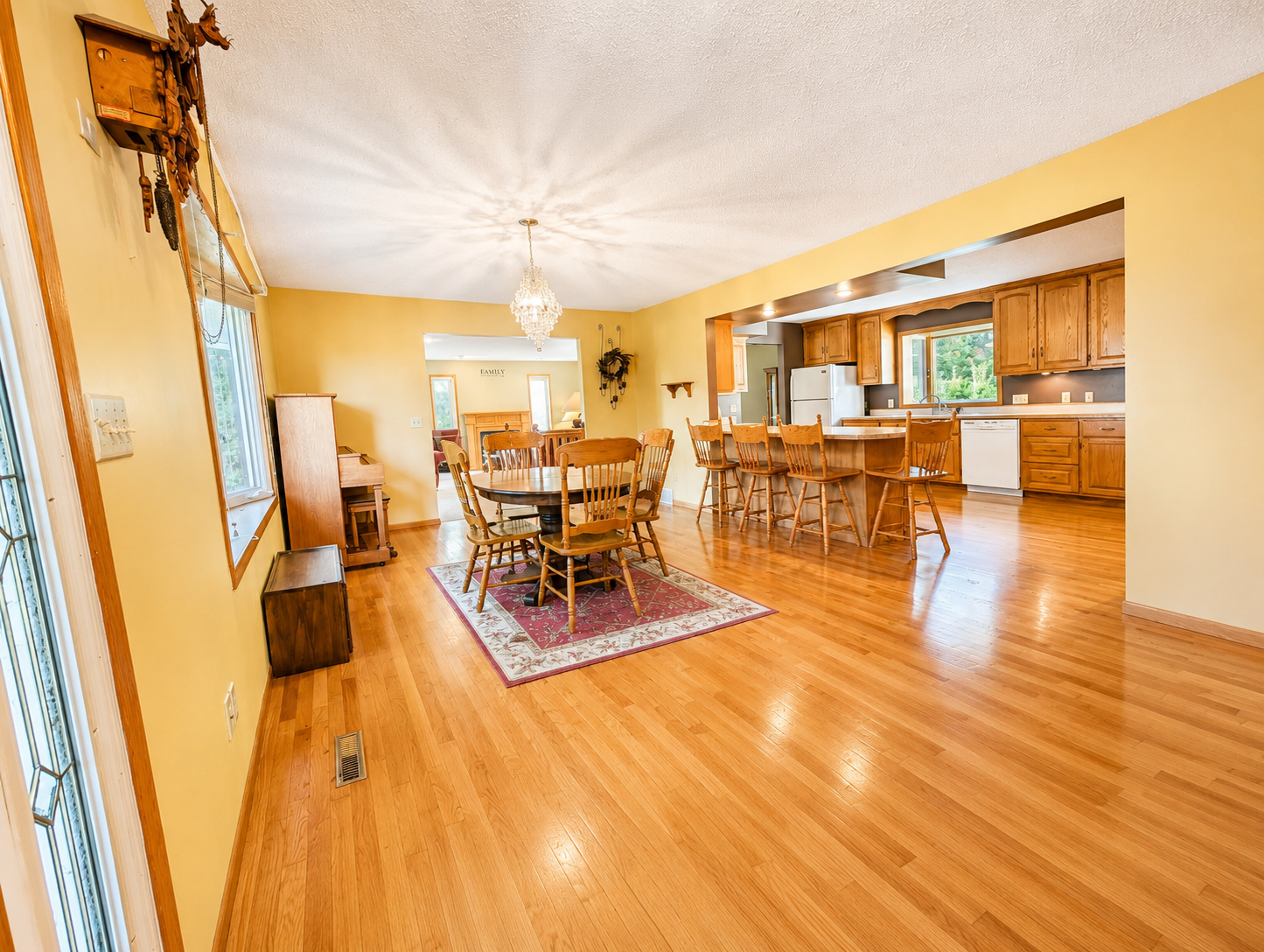 55 Elm Street Property Photo 3