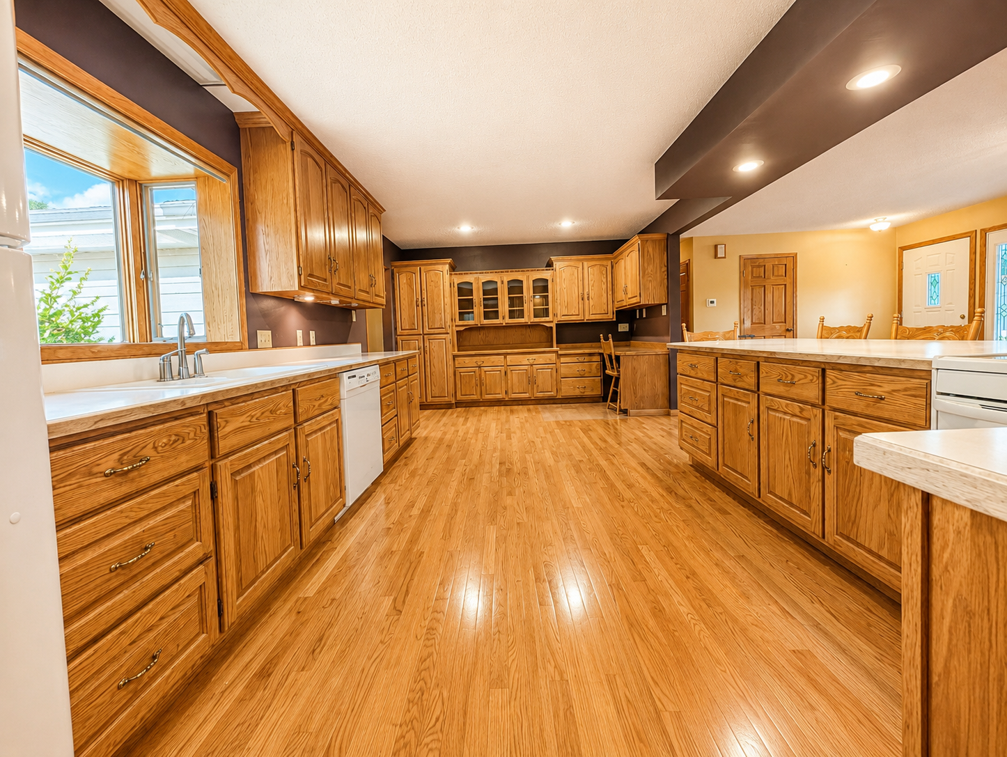 55 Elm Street Property Photo 8