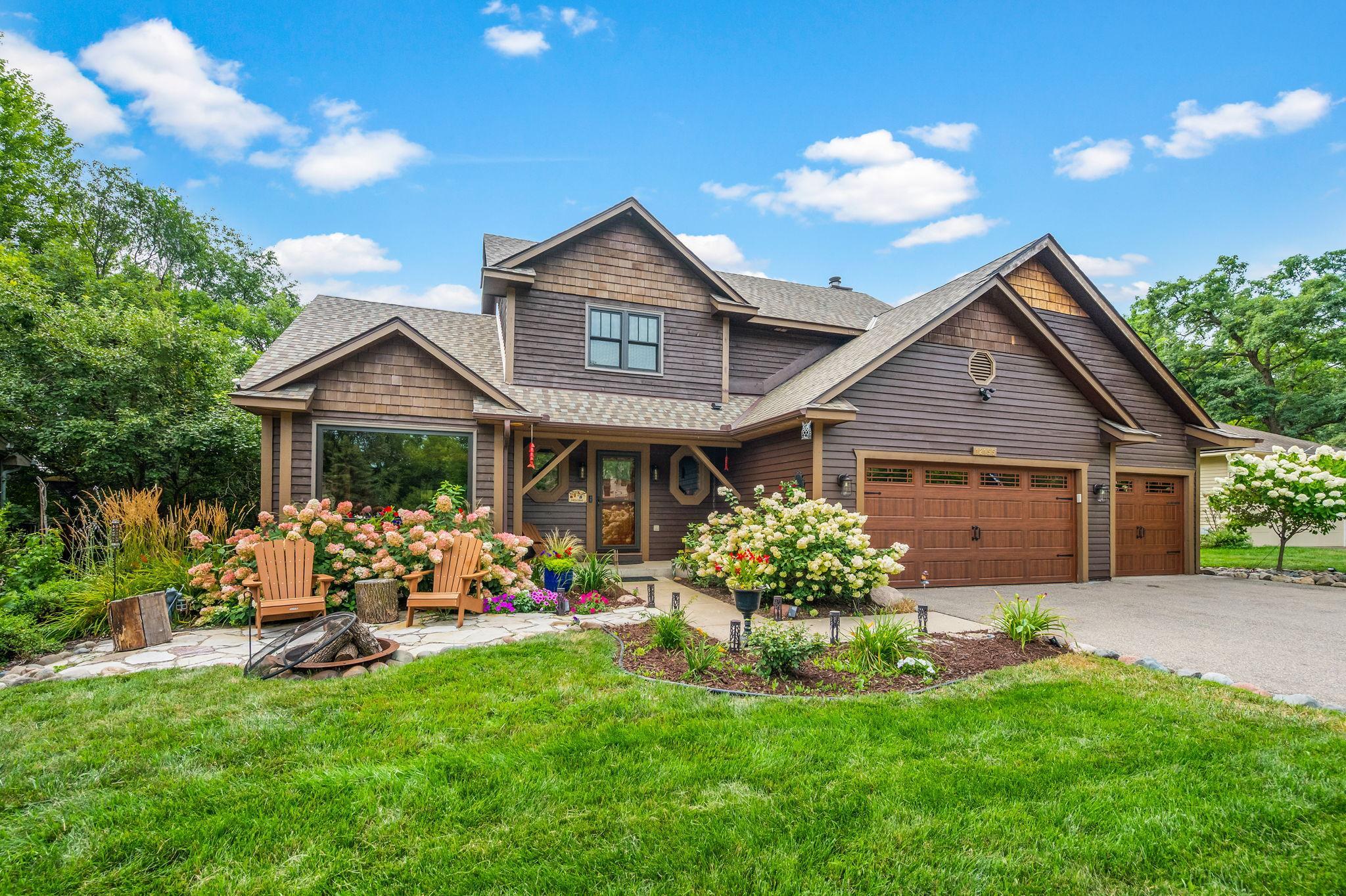12155 Gantry Lane Property Photo 1