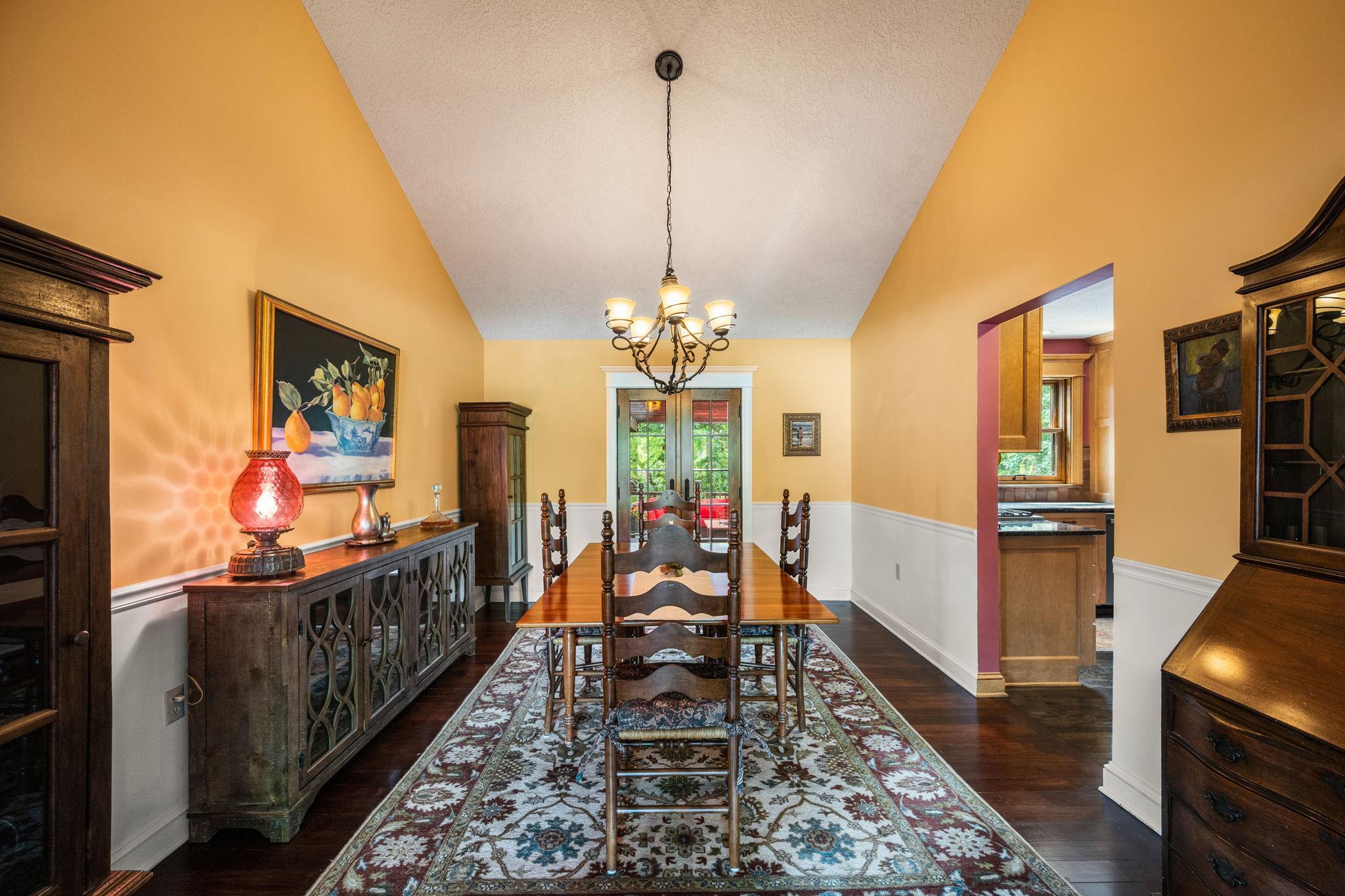12155 Gantry Lane Property Photo 8