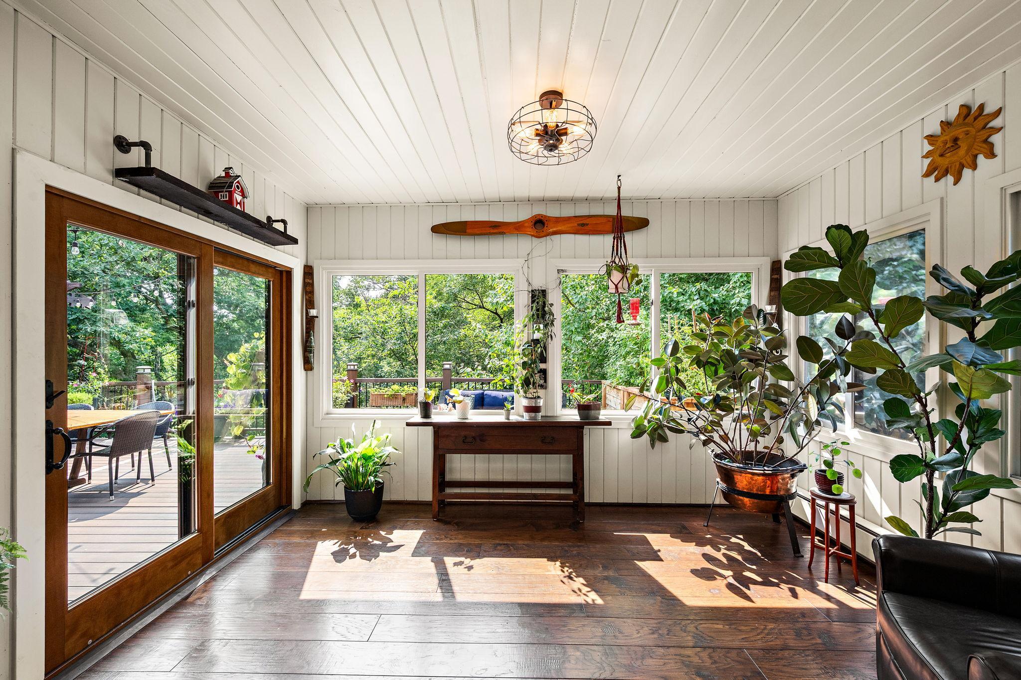 12155 Gantry Lane Property Photo 16