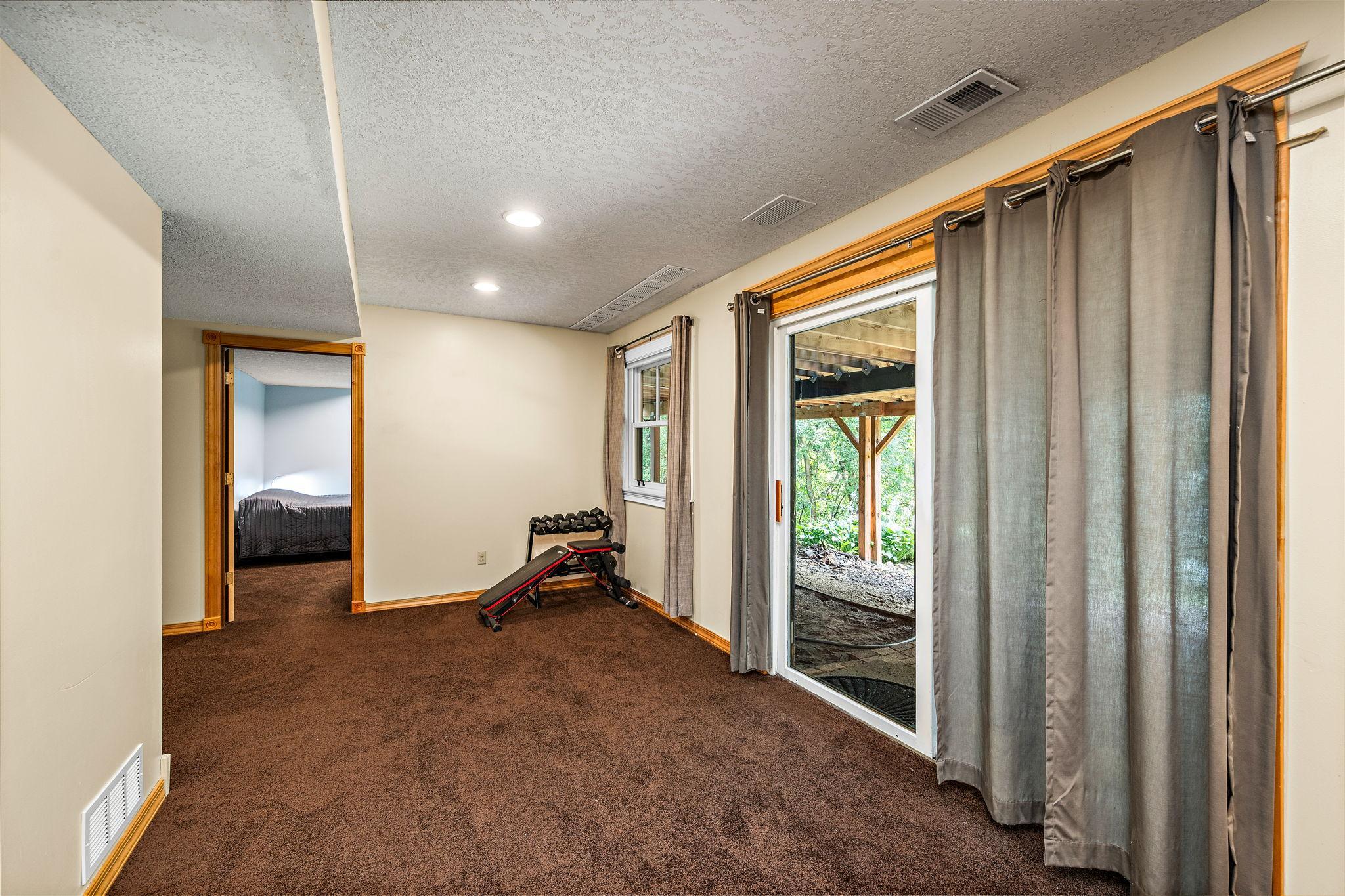 12155 Gantry Lane Property Photo 27