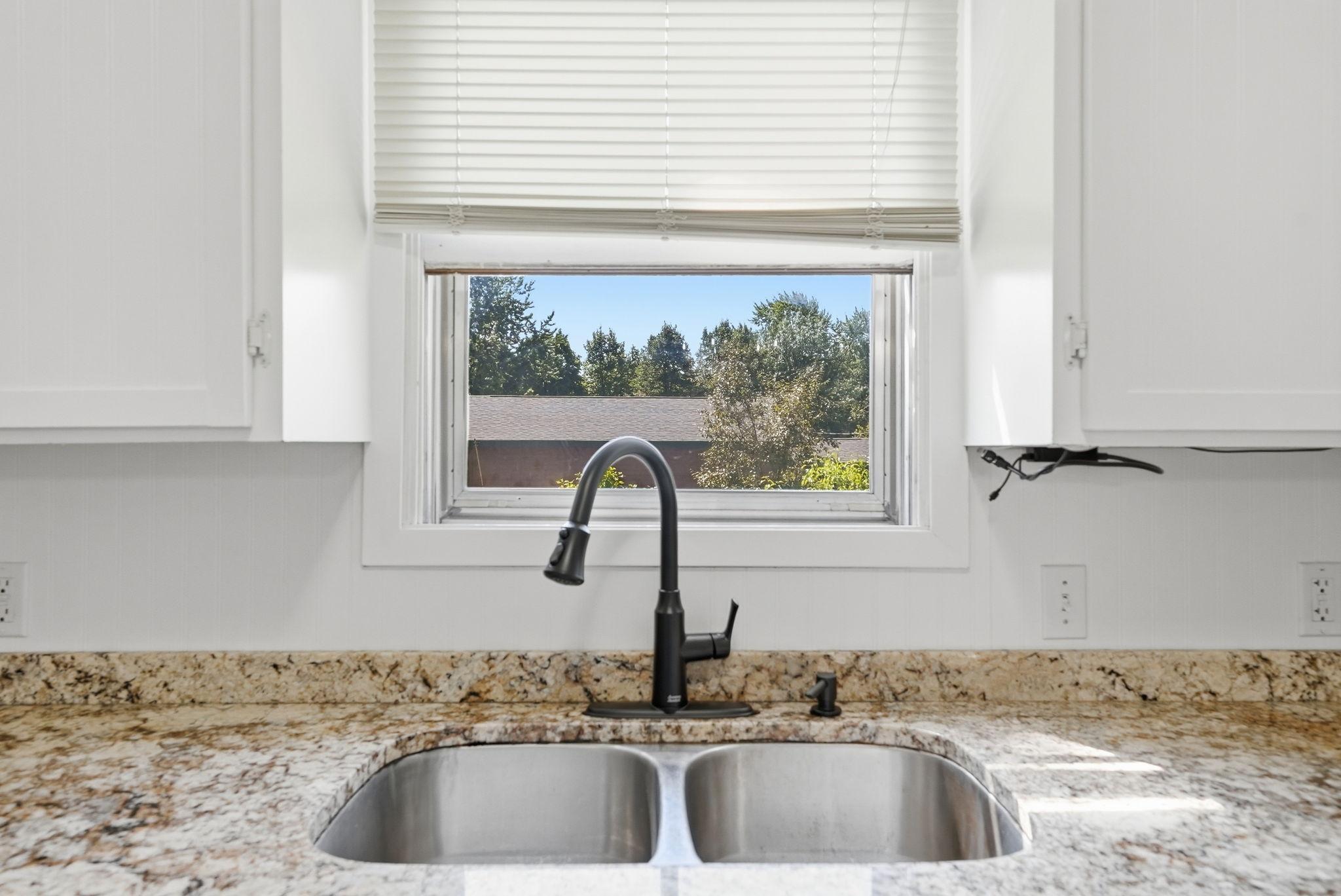 1785 Oak Road Property Photo 15