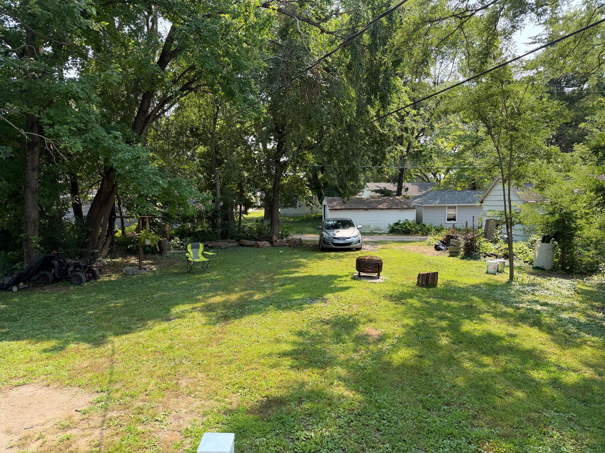 428 E Rooney Avenue Property Photo 6