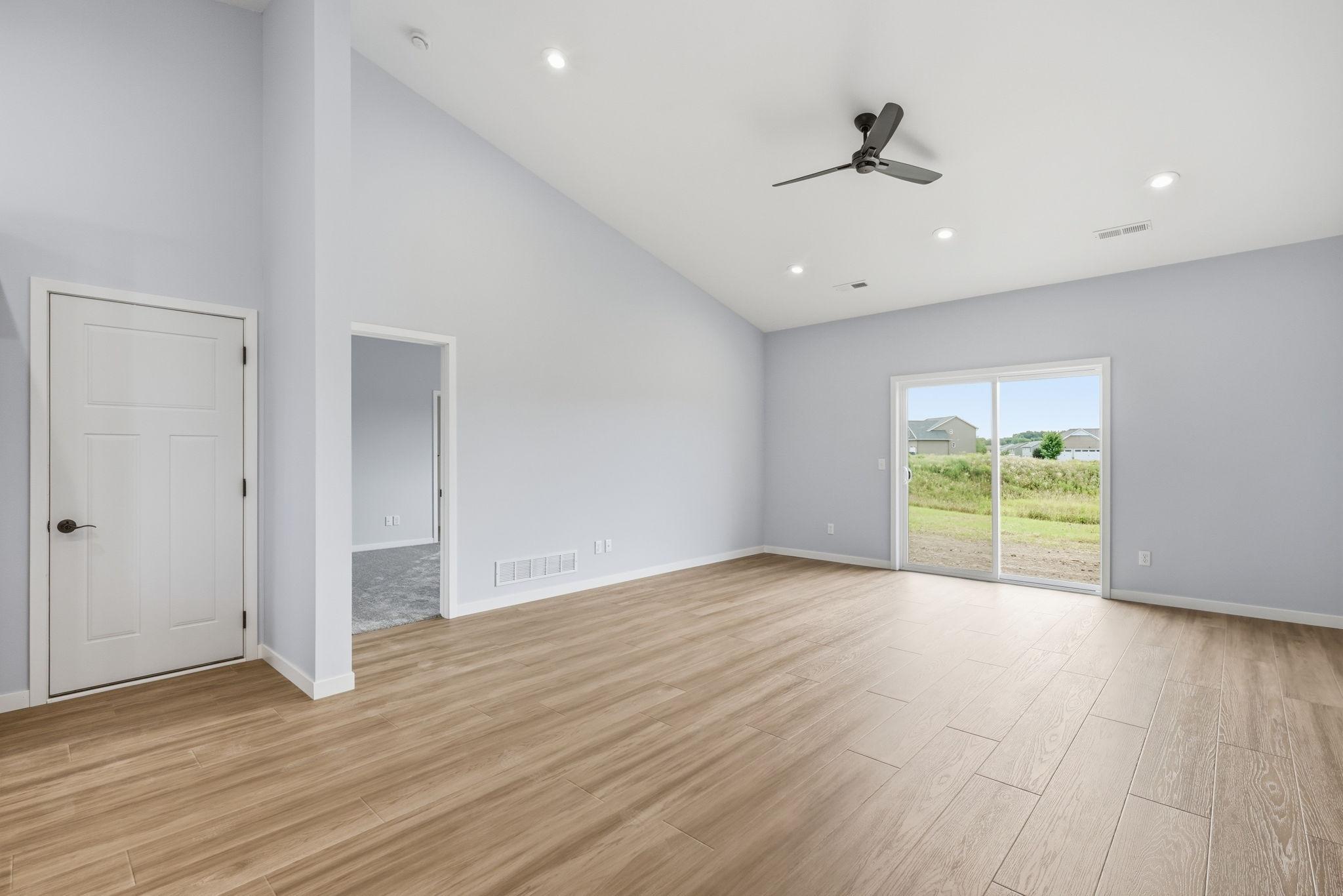 1006 Misty Meadow Boulevard Property Photo 4