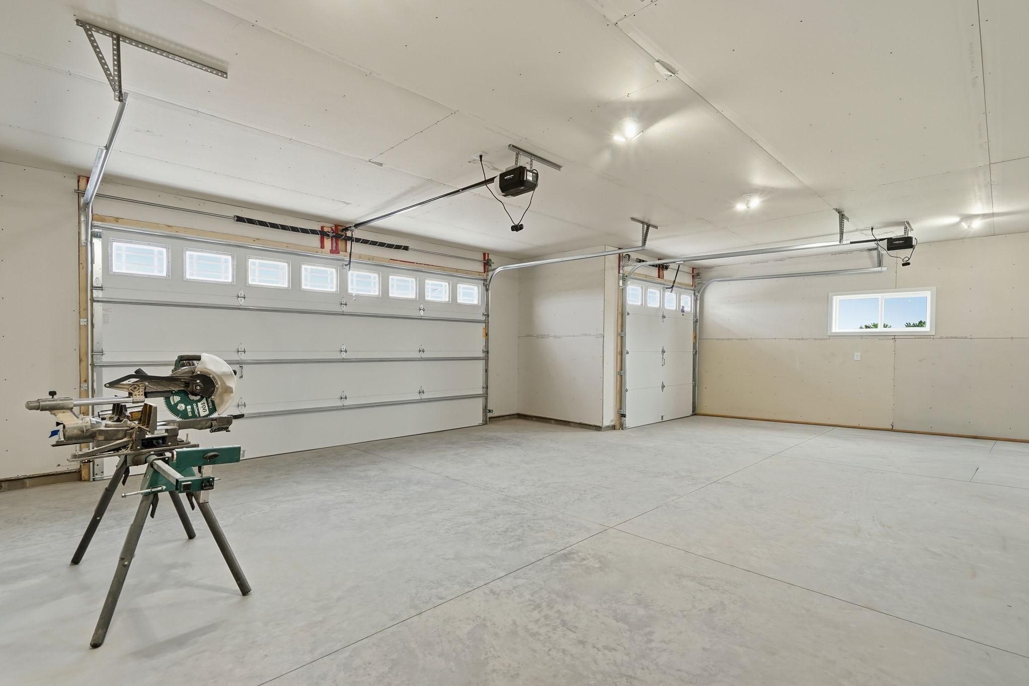 1006 Misty Meadow Boulevard Property Photo 24