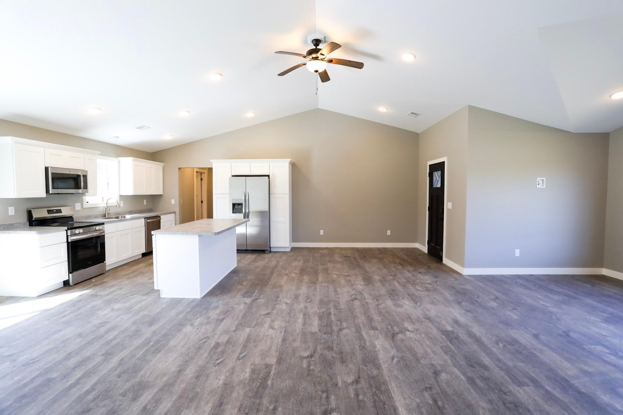 8238 Moidore Drive Nw Property Photo 2