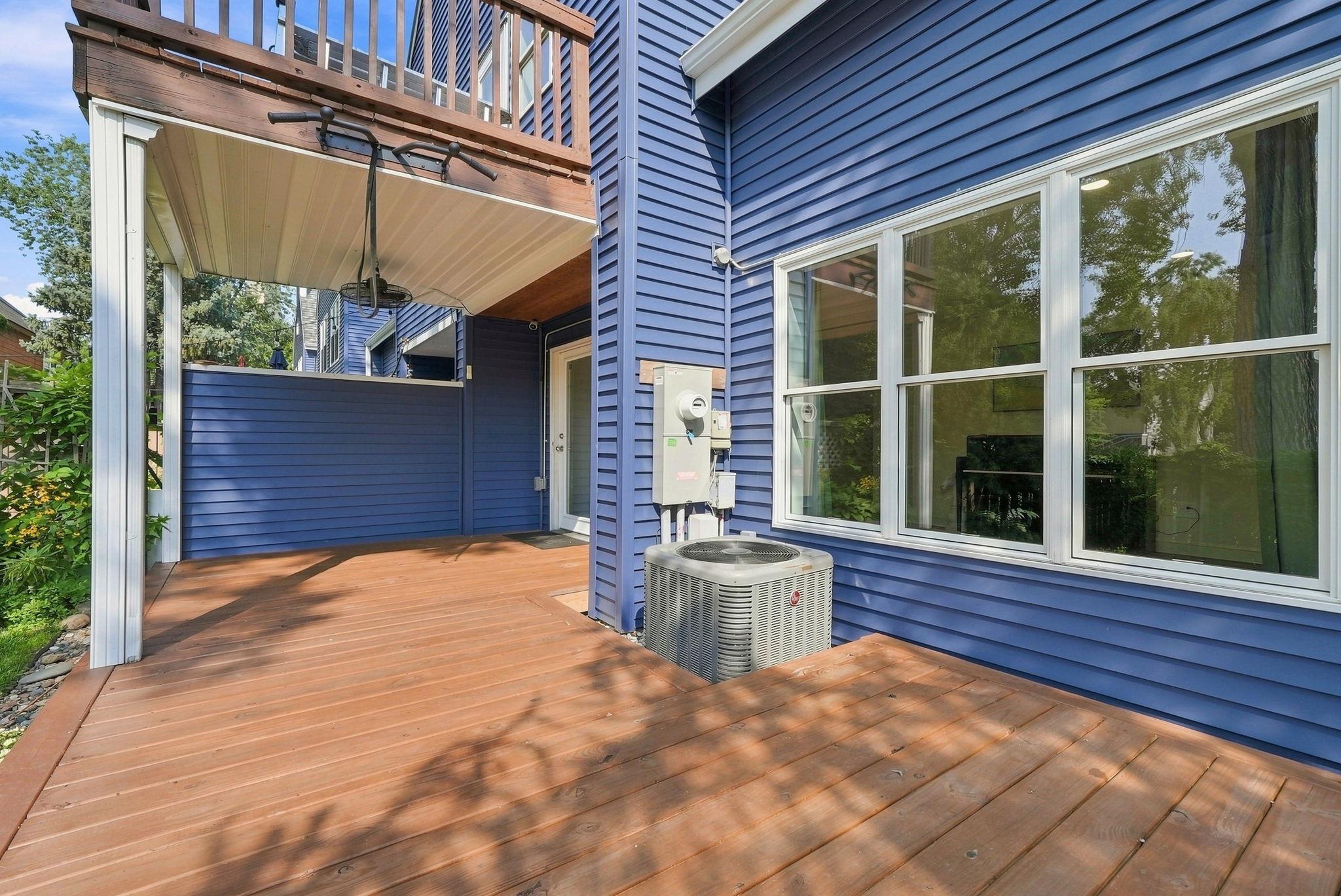 1911 S 5th Street Property Photo 6