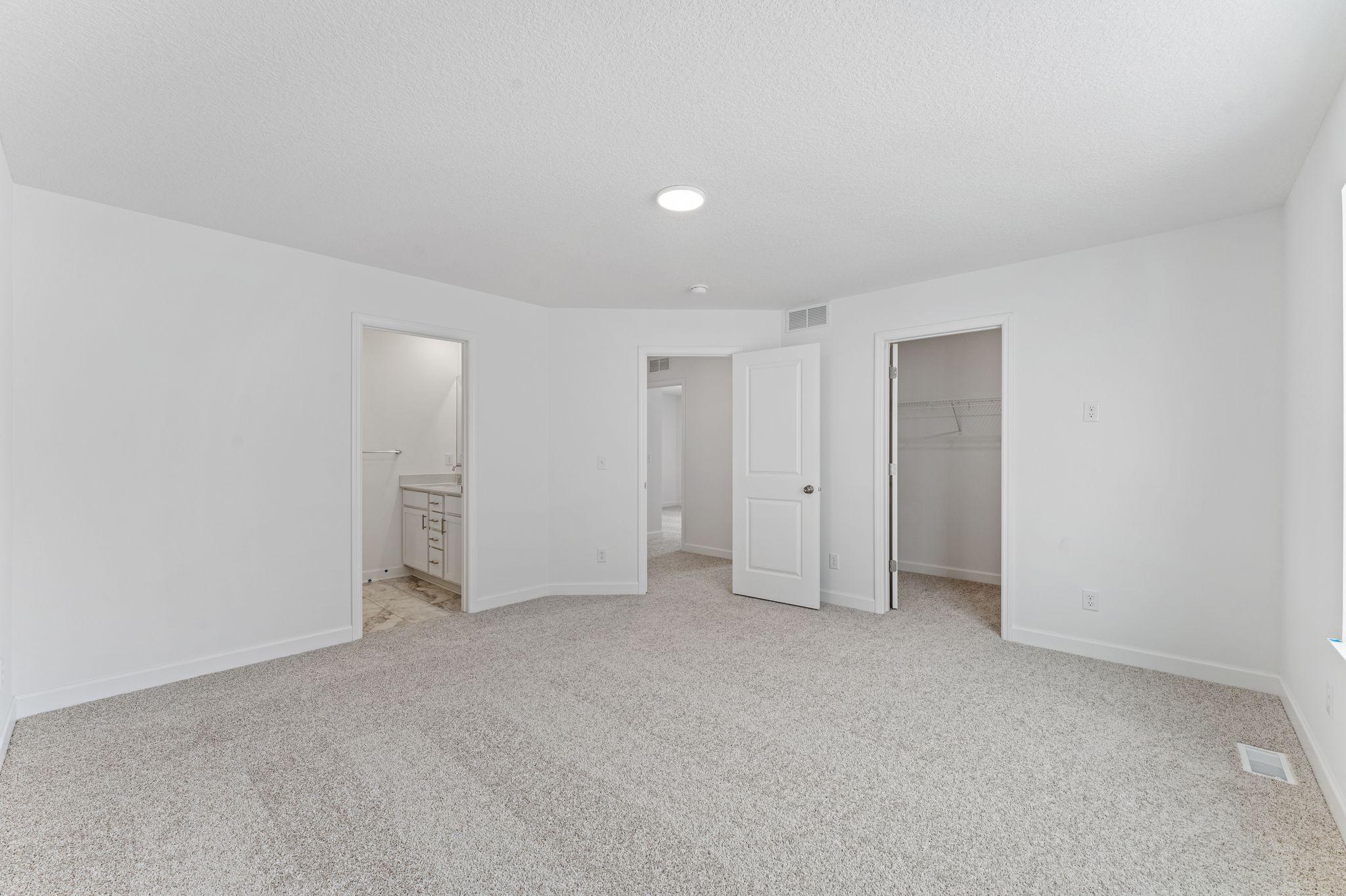 7232 Langley Avenue Ne Property Photo 9
