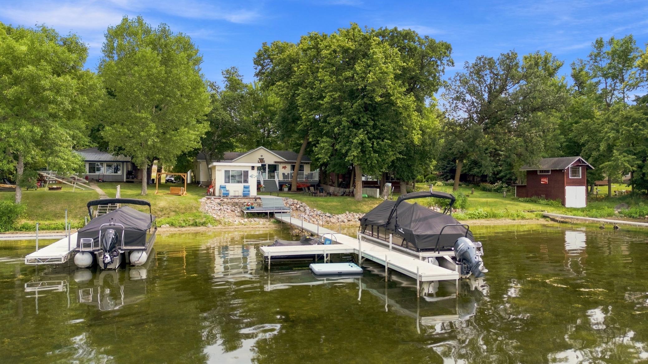 1244 E Shore Drive Property Photo 42