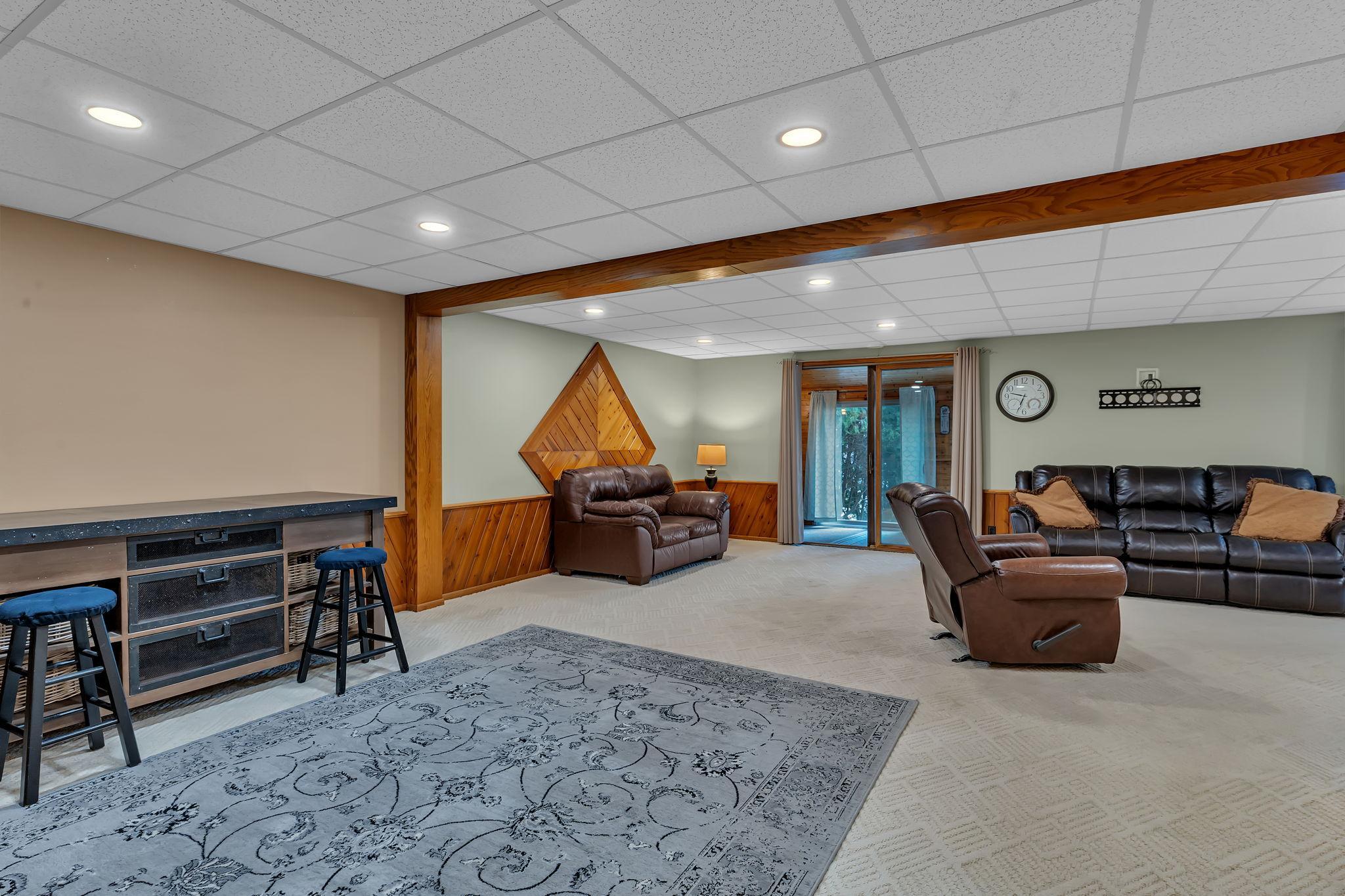 5641 Highway 71 Ne Property Photo 23