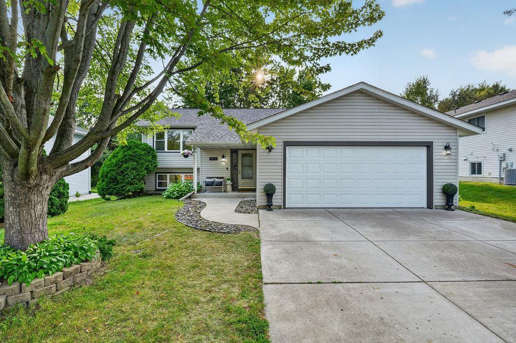 2635 Hydram Avenue N Property Photo 1