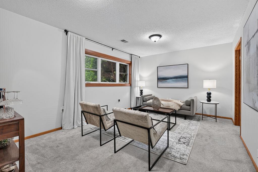 2635 Hydram Avenue N Property Photo 28