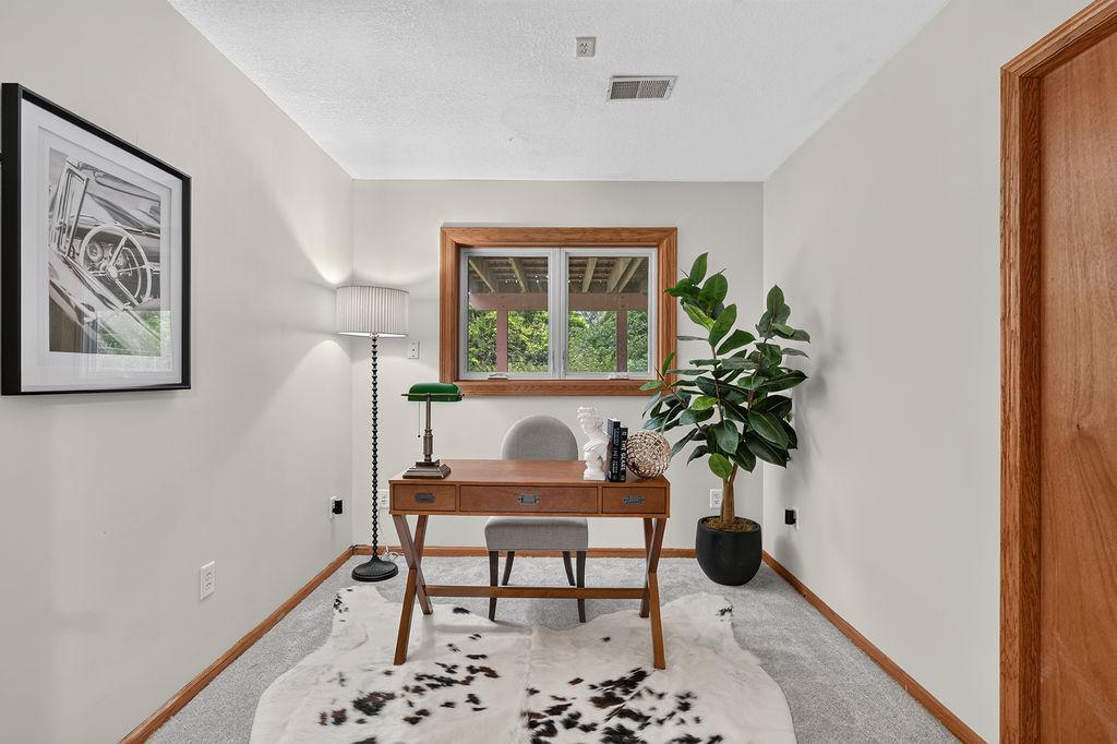 2635 Hydram Avenue N Property Photo 31