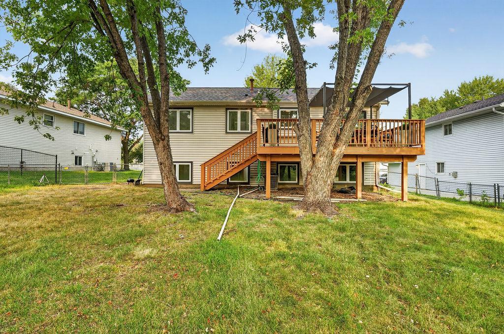 2635 Hydram Avenue N Property Photo 37