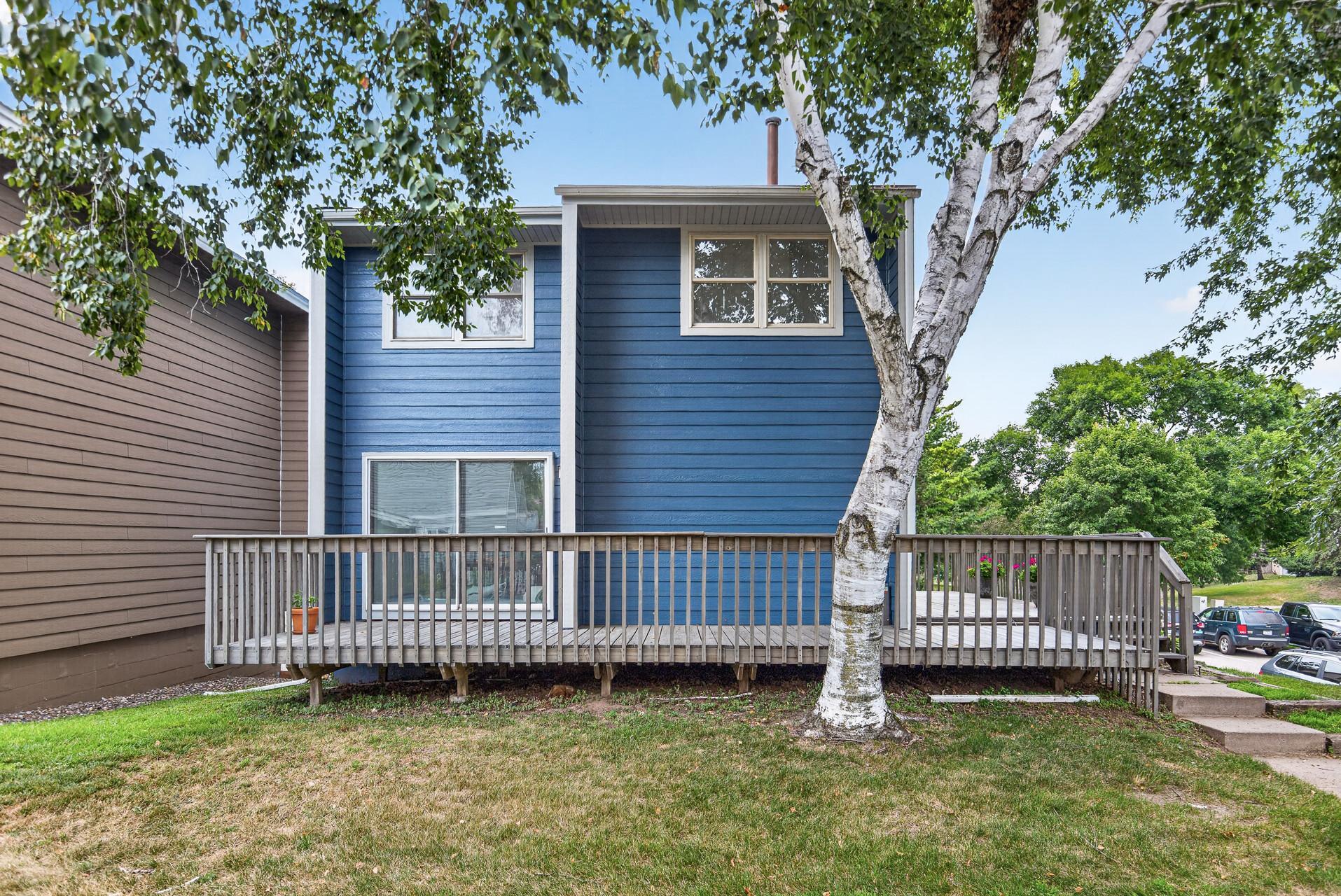 3429 Pilgrim Lane N Property Photo 27