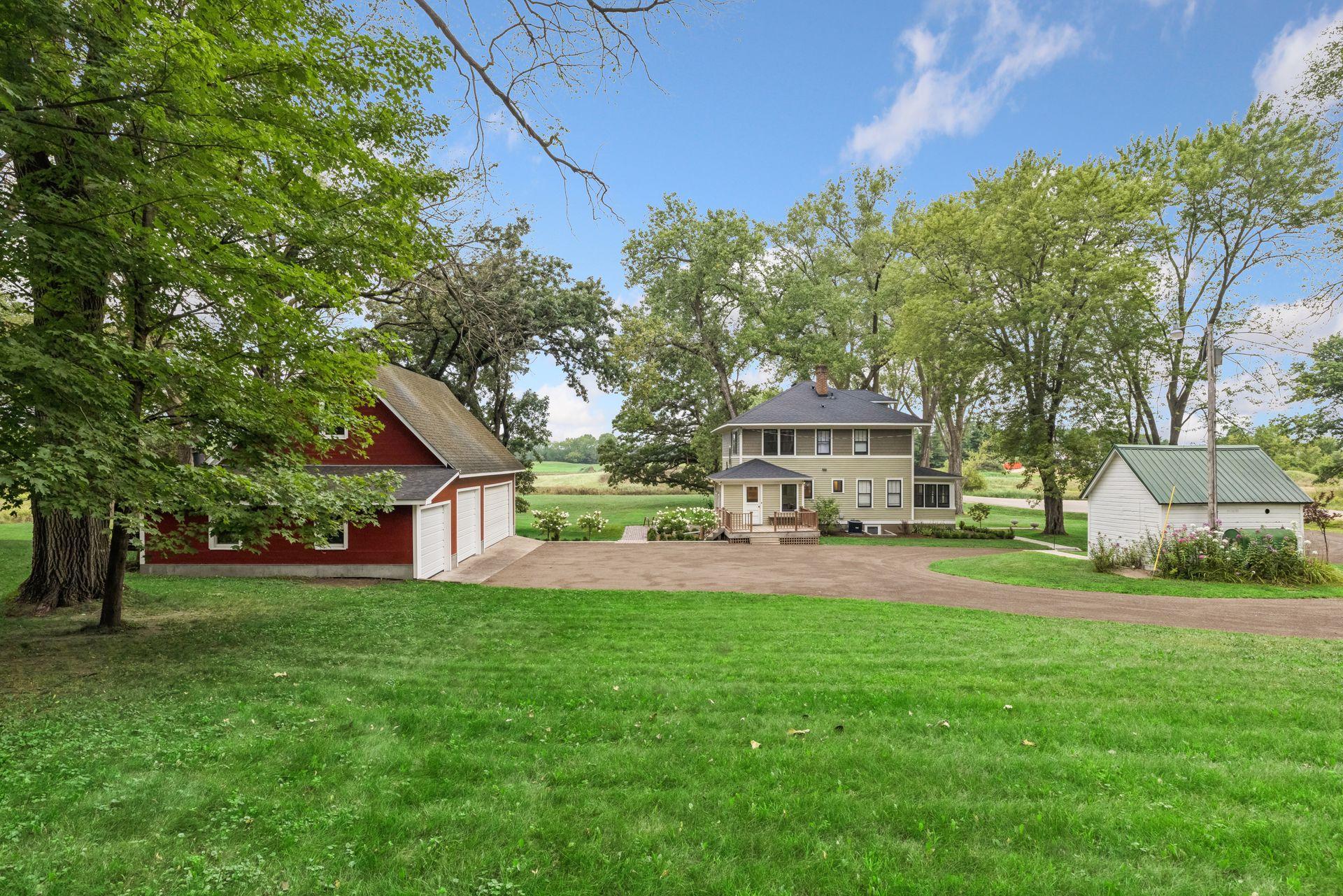 360 144th Avenue Property Photo 13