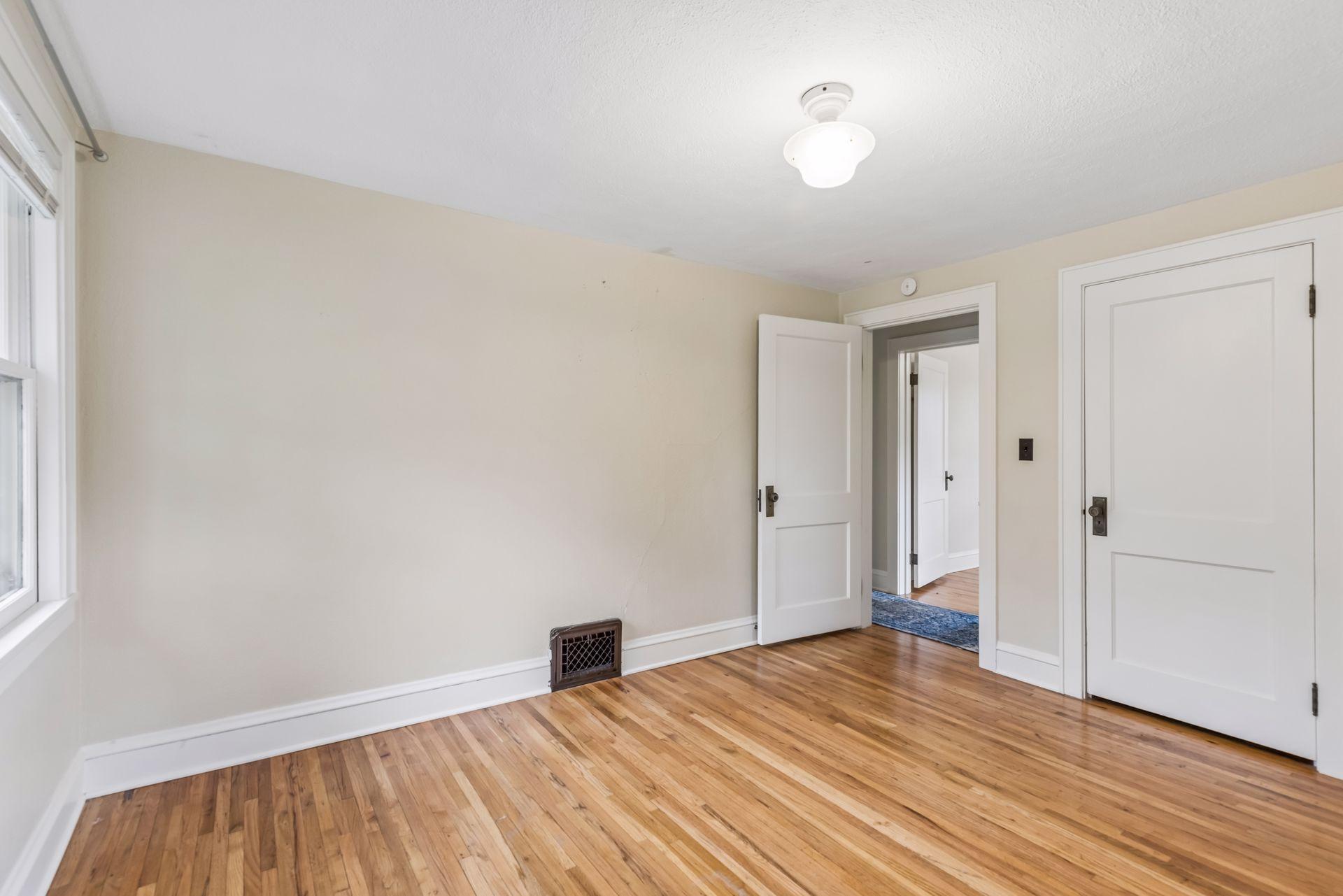 360 144th Avenue Property Photo 49