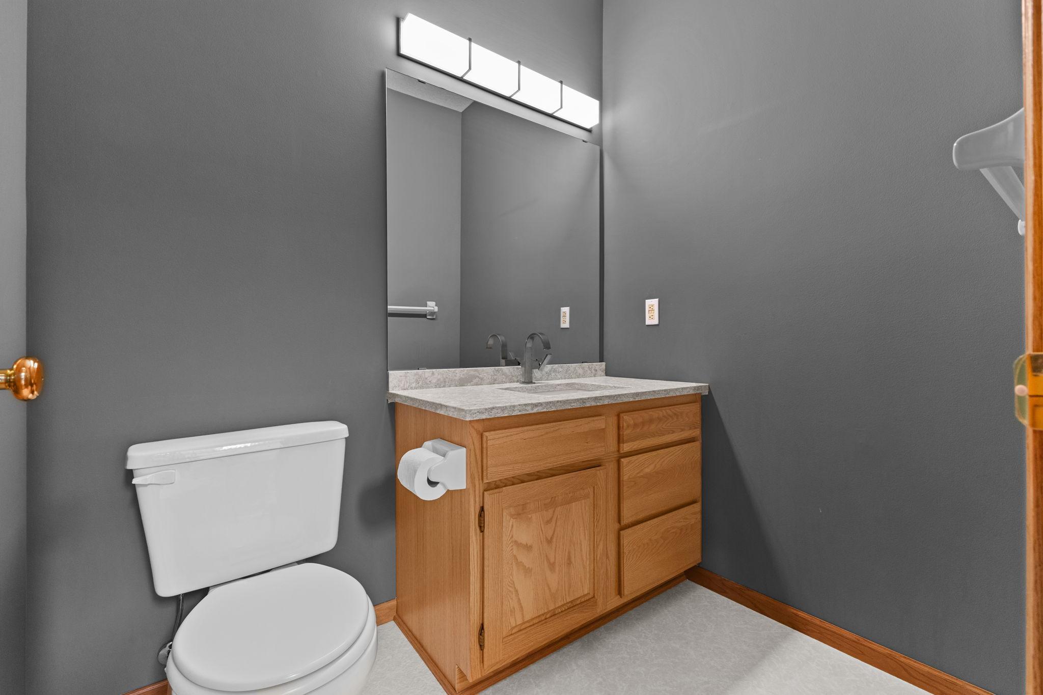 16505 42nd Avenue N Property Photo 17