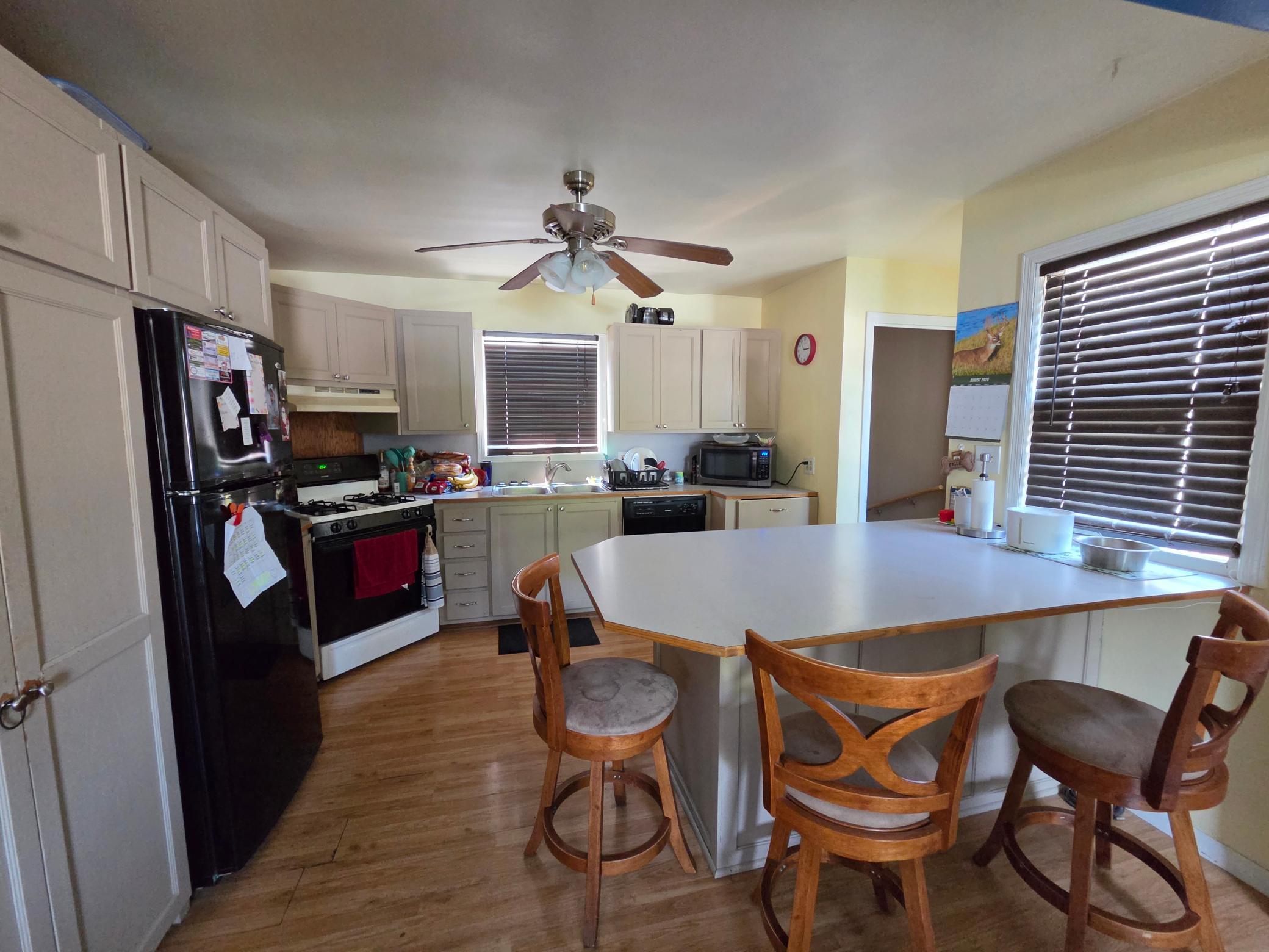 813 Ulstad Avenue Property Photo 2