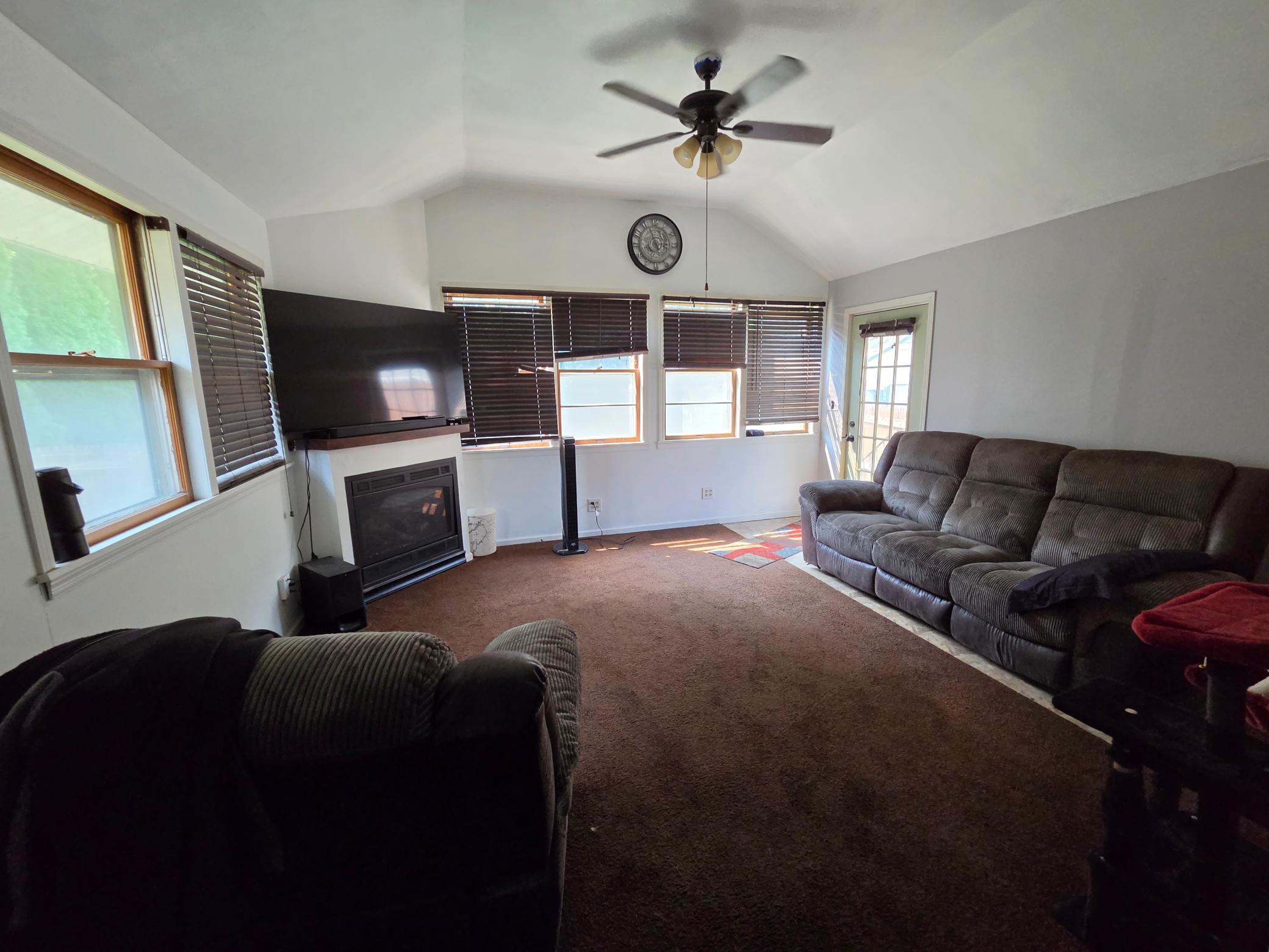813 Ulstad Avenue Property Photo 5
