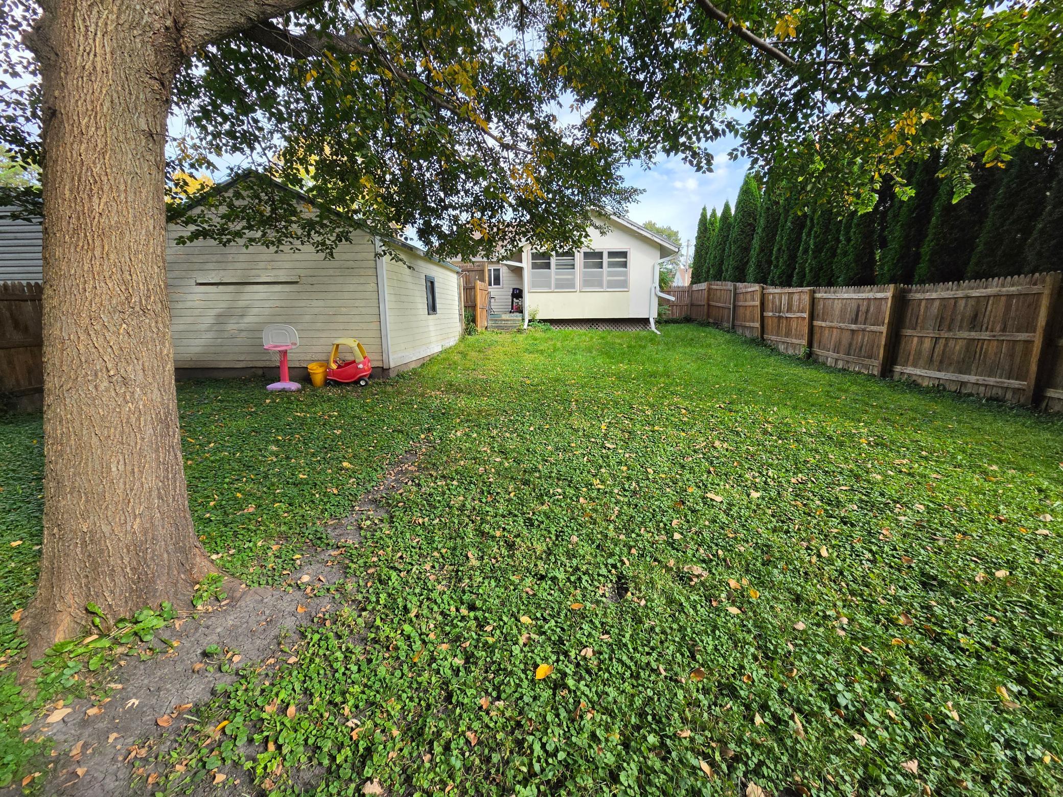 813 Ulstad Avenue Property Photo 15