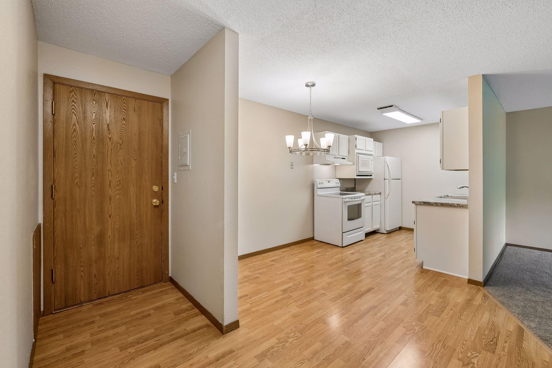 4 Pine Tree Drive 215 Property Photo 4