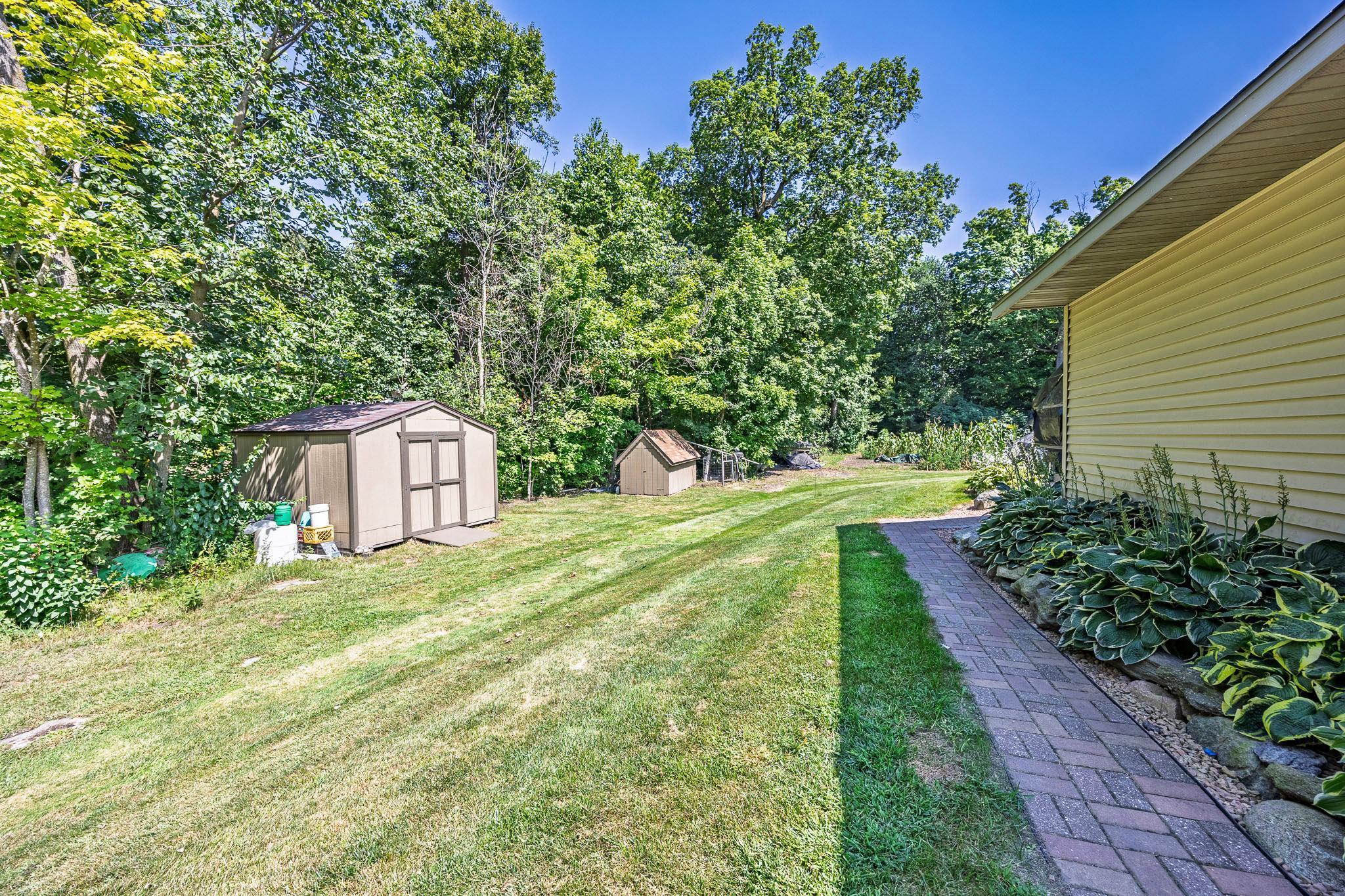 31955 Maple Haven Property Photo 27