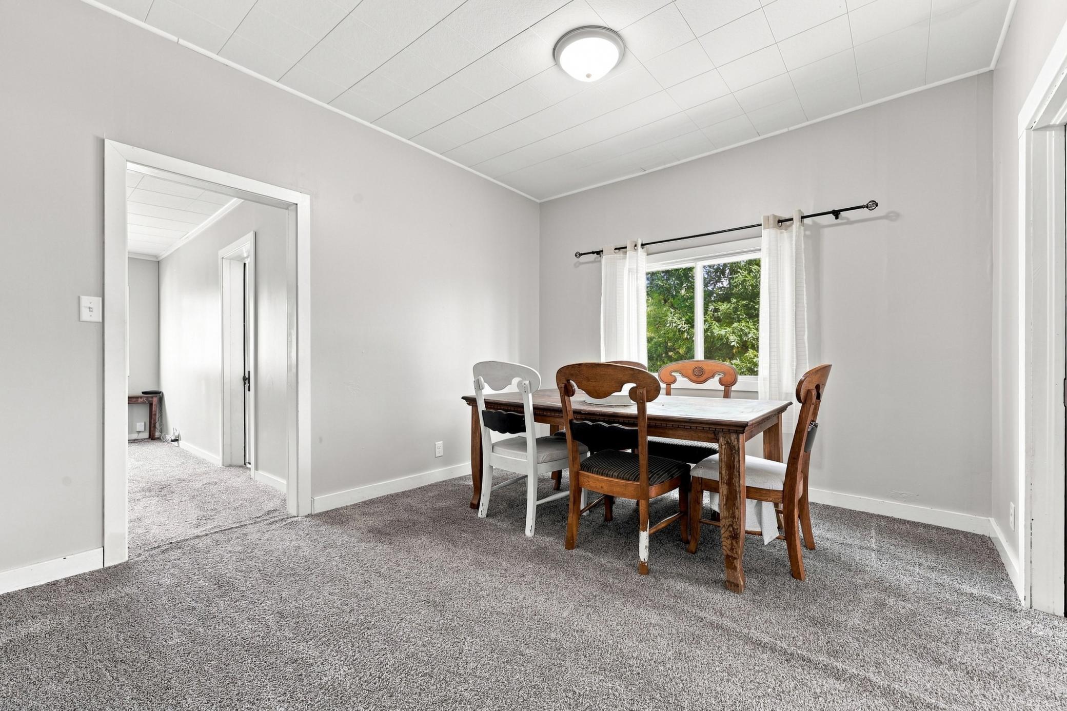 802 Hobart Street Property Photo 12