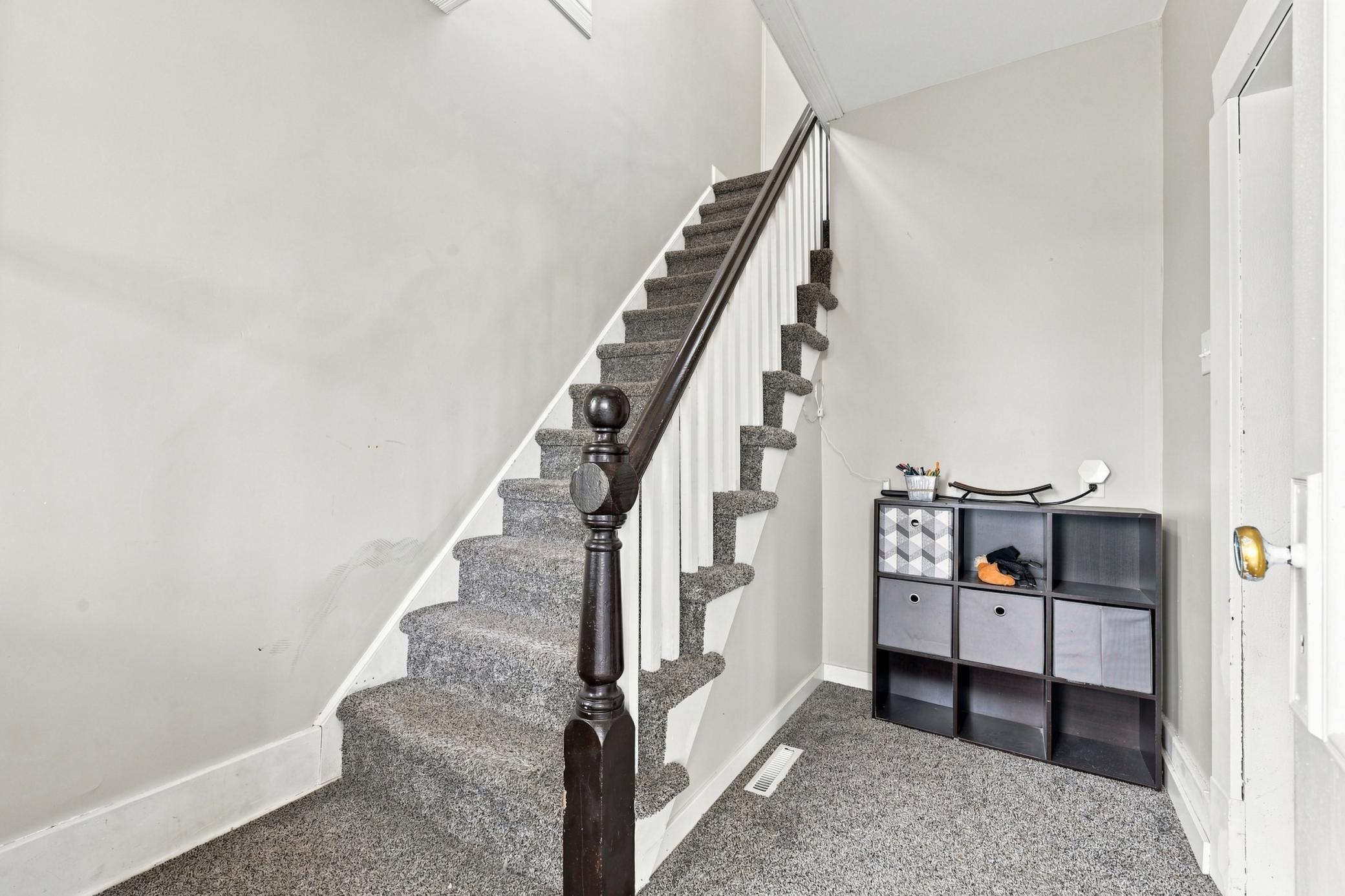 802 Hobart Street Property Photo 19