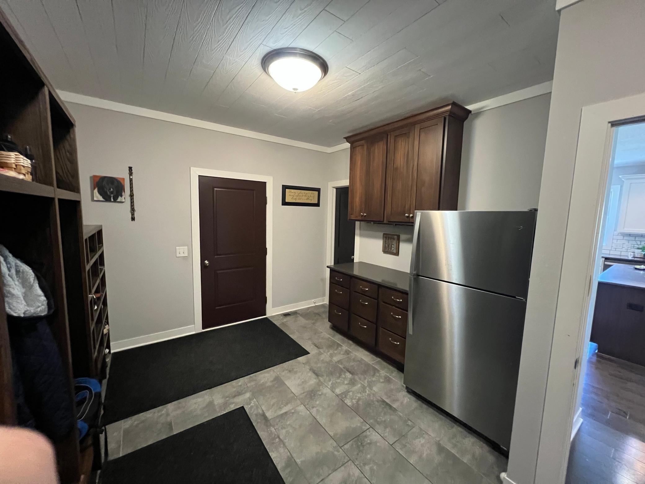 19325 Iteri Avenue Property Photo 19
